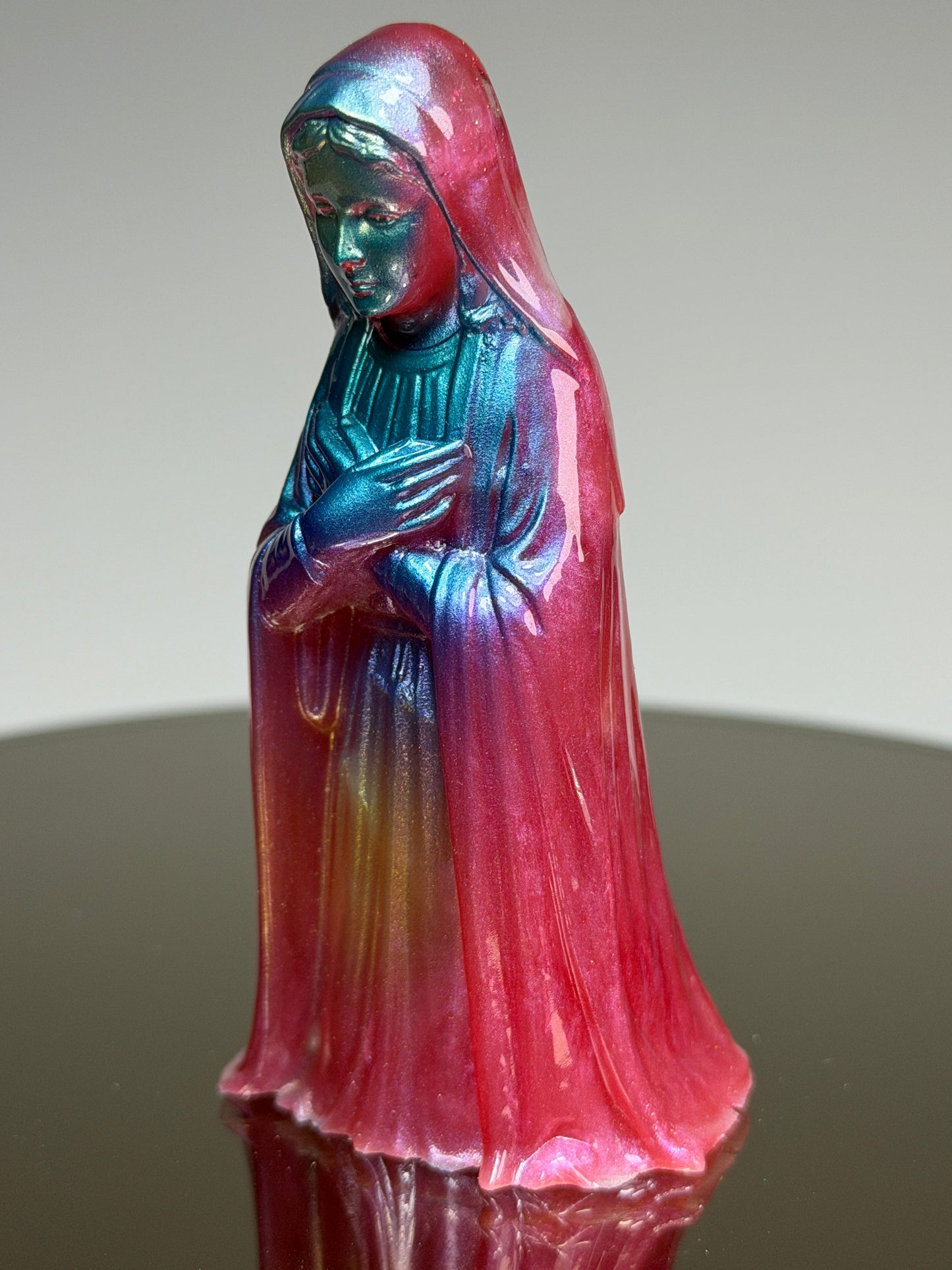 Pocket Mary: Pink with Rocks