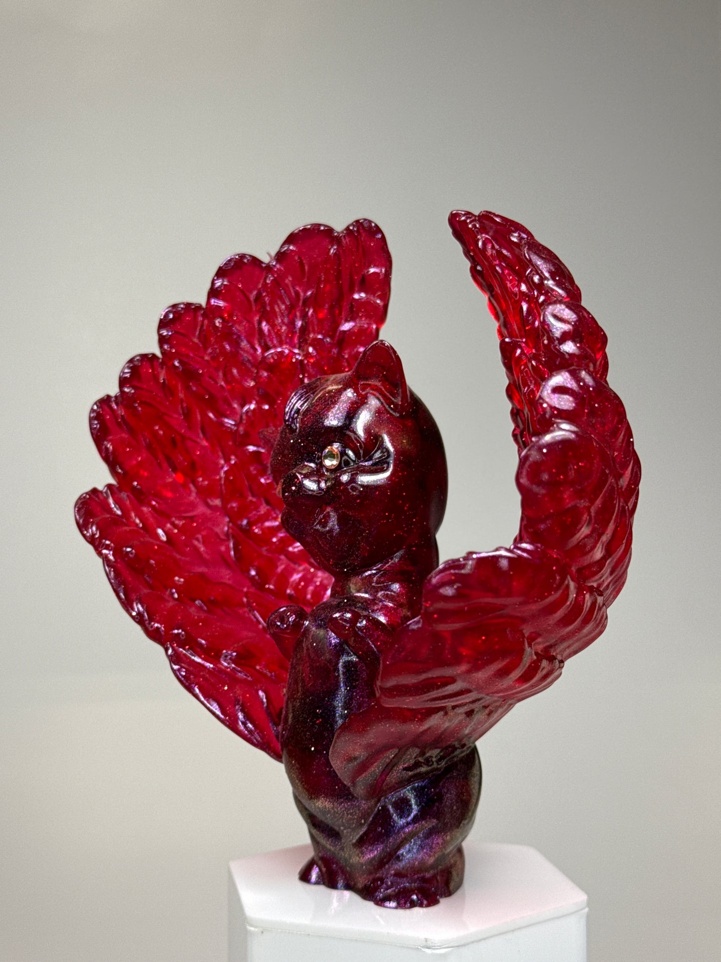 Winged Twisted Pig: Glitter Red