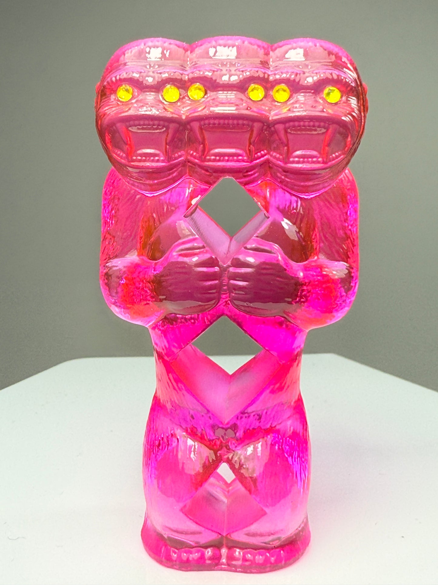 Three of Diamonds Ape: Rainbow Choice