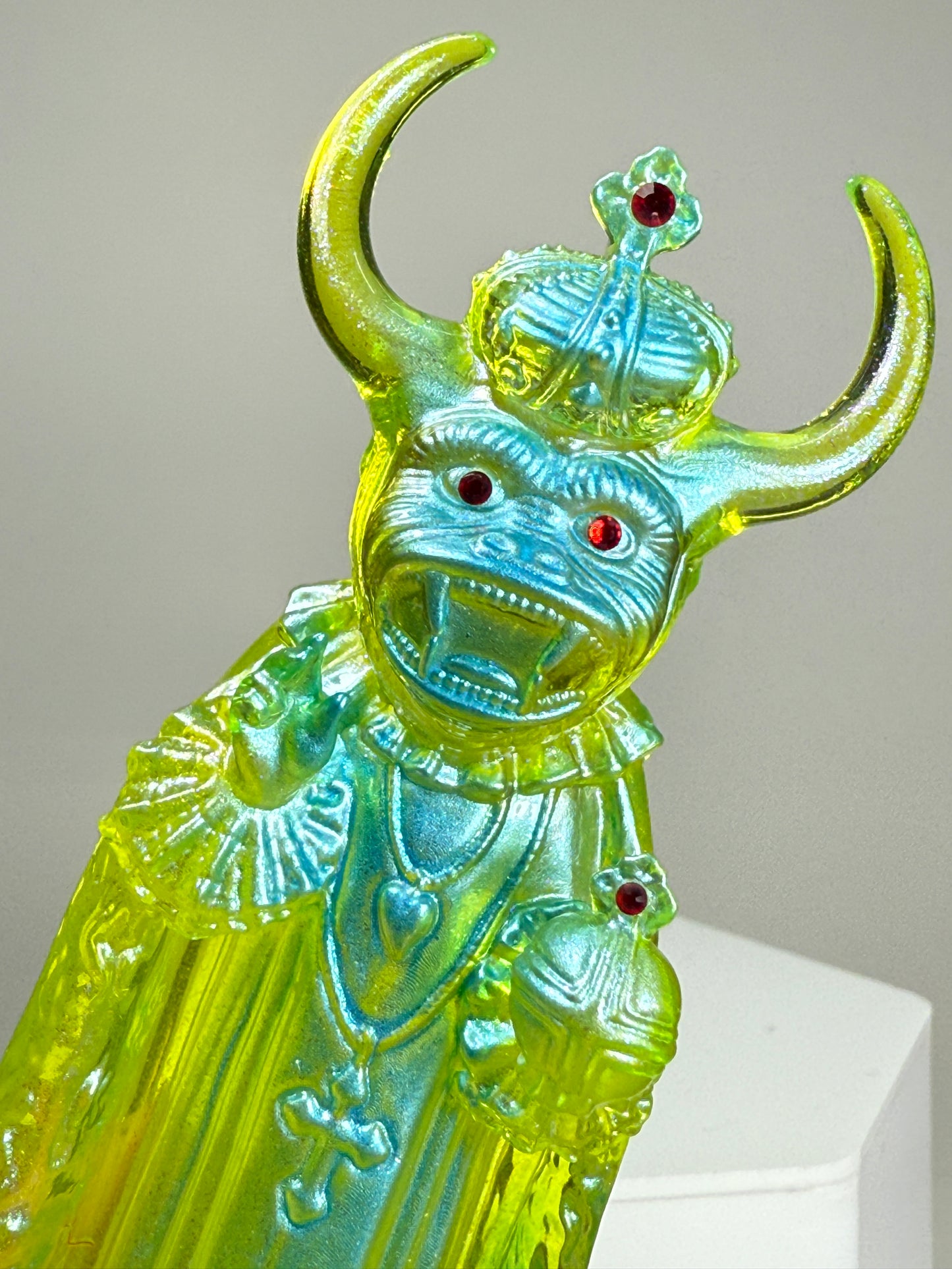 Saint Satan: Yellow Heart