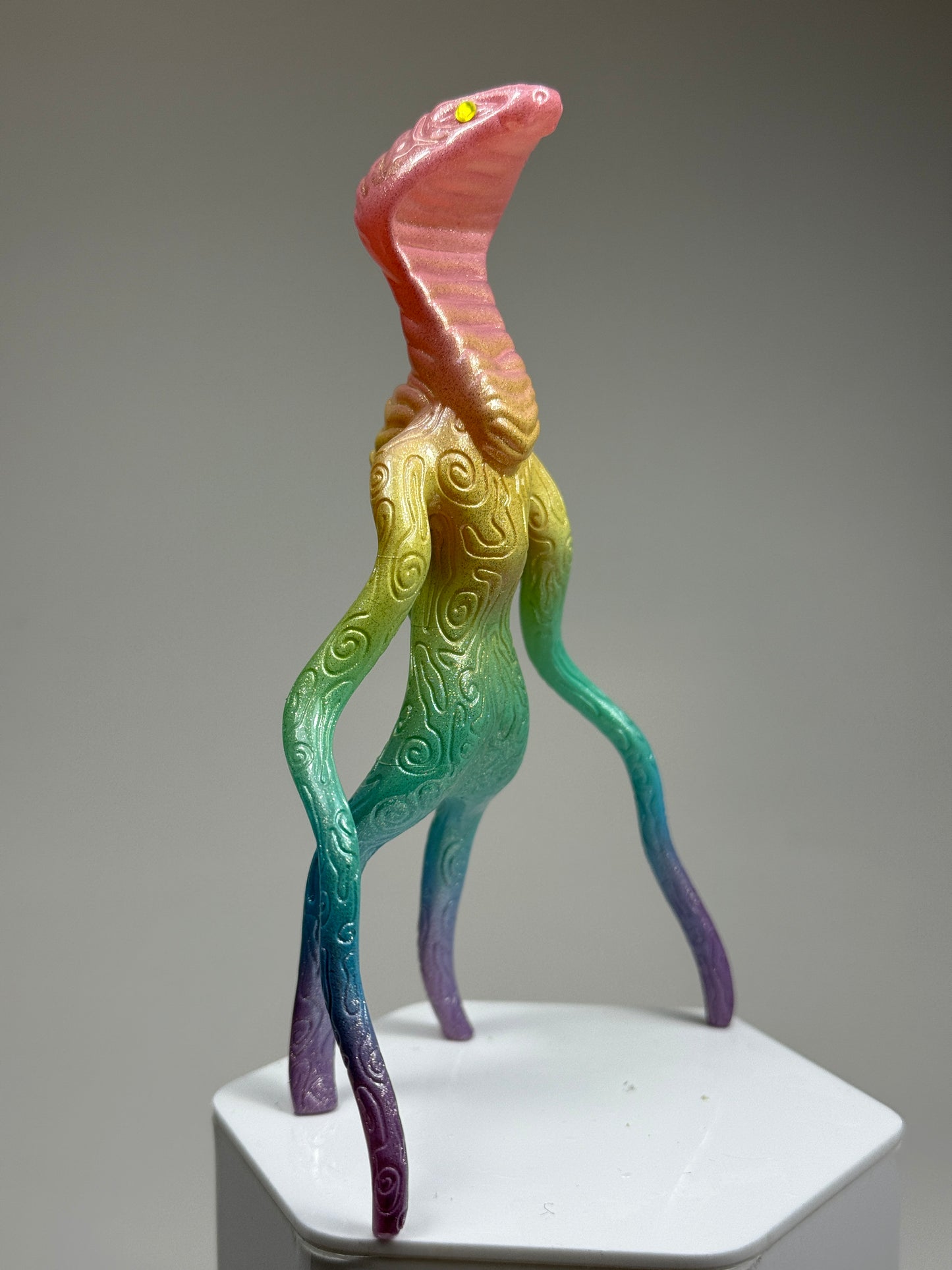 Cobra Cult Creeper: Pastel Rainbow