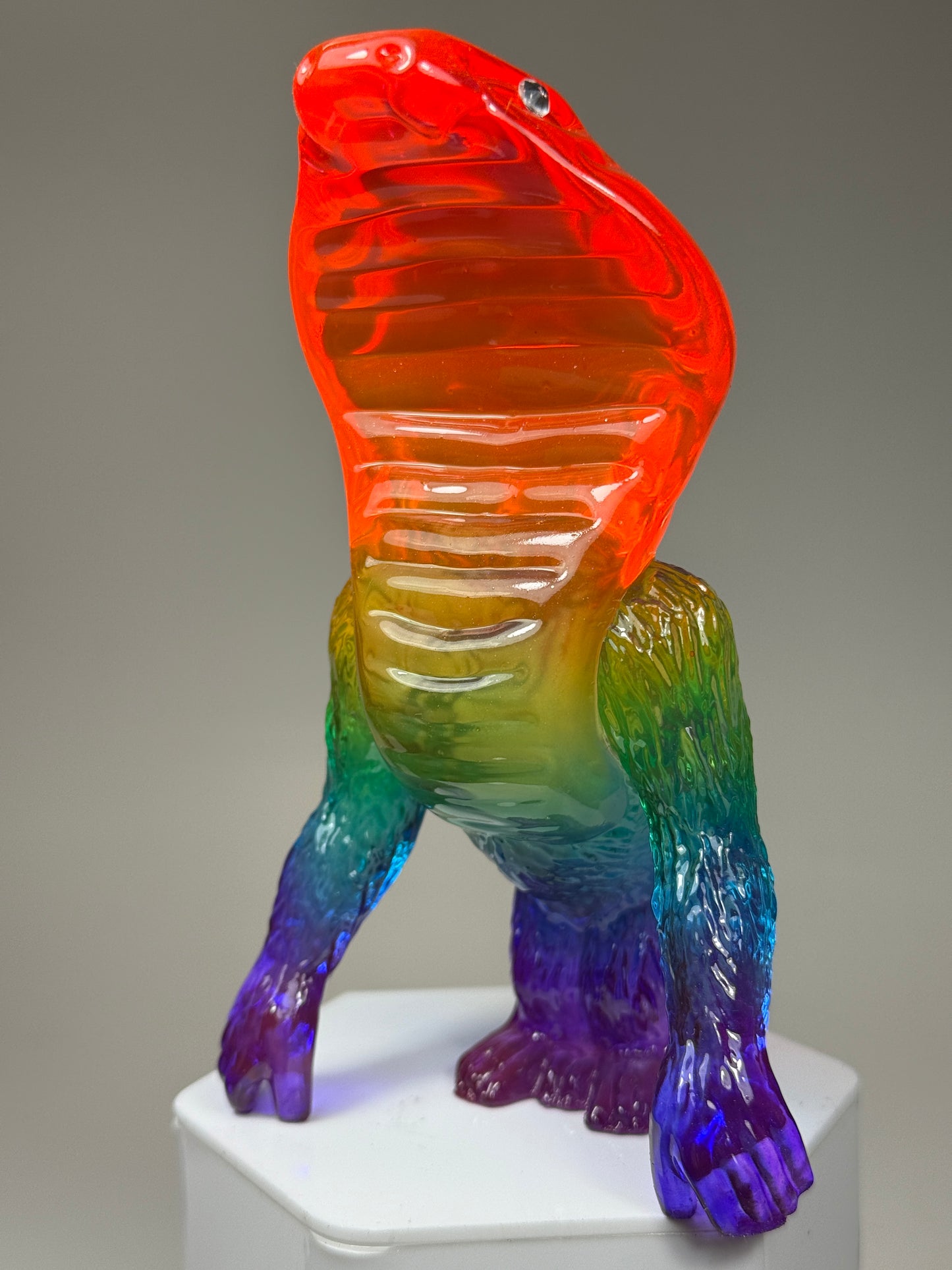 World Famous Cobra Ape: Transparent Rainbow
