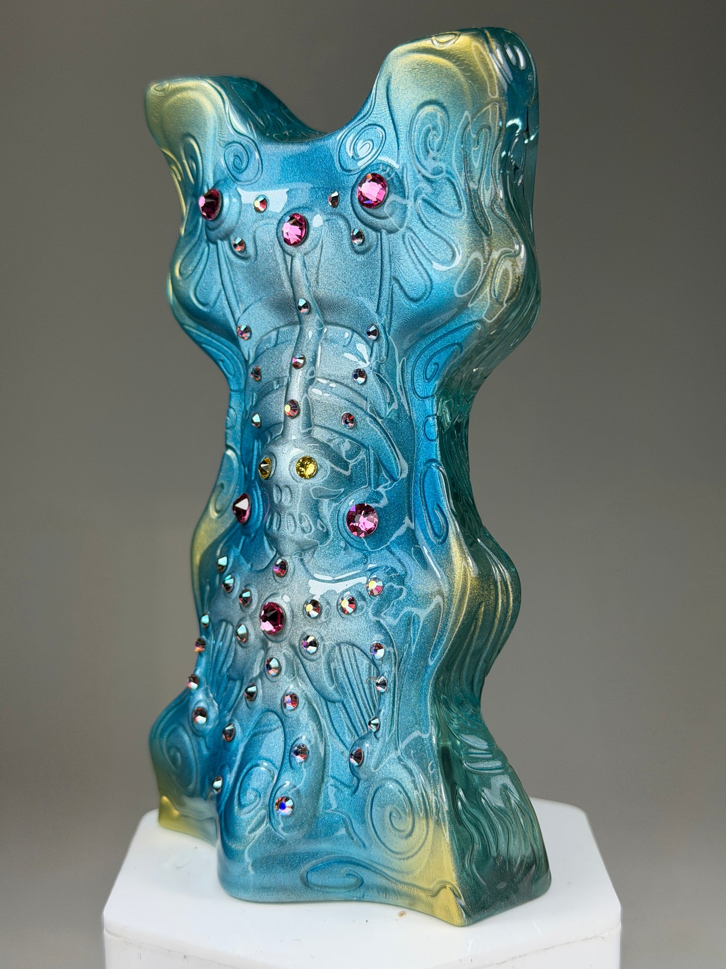 Bveeu Qe’bb: Past Tents