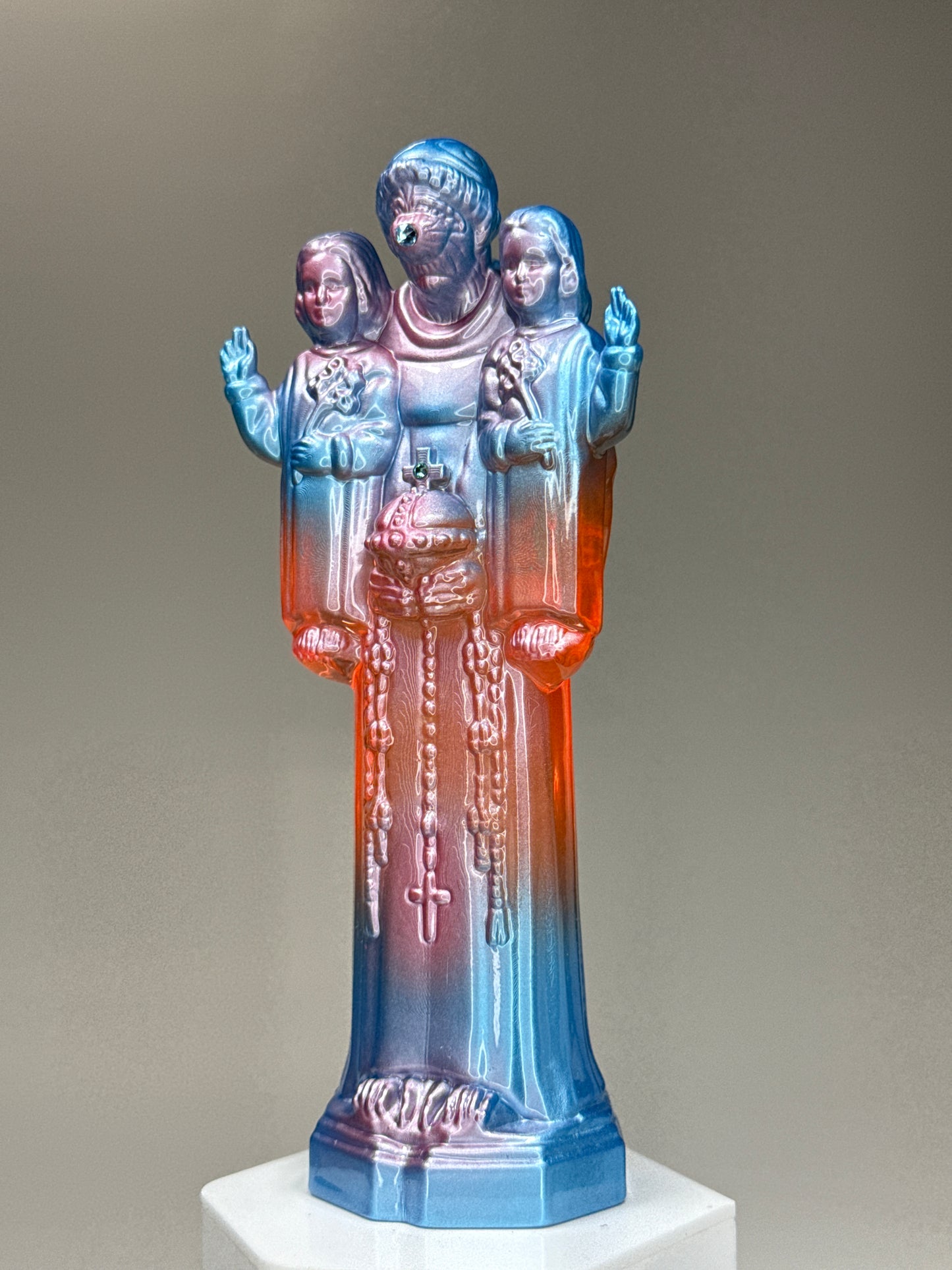 Cyclops with Twins: Pressing Engagement