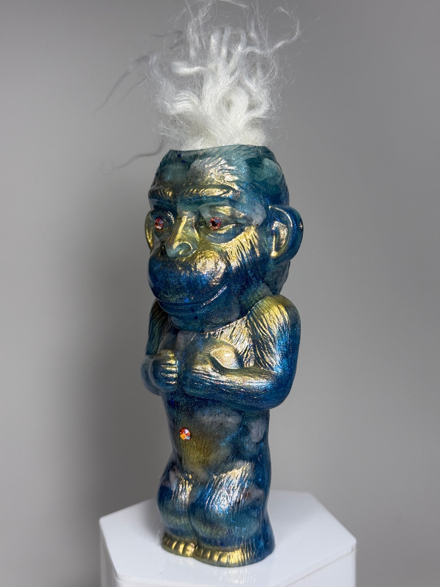Monkey Ape: Golden Blue