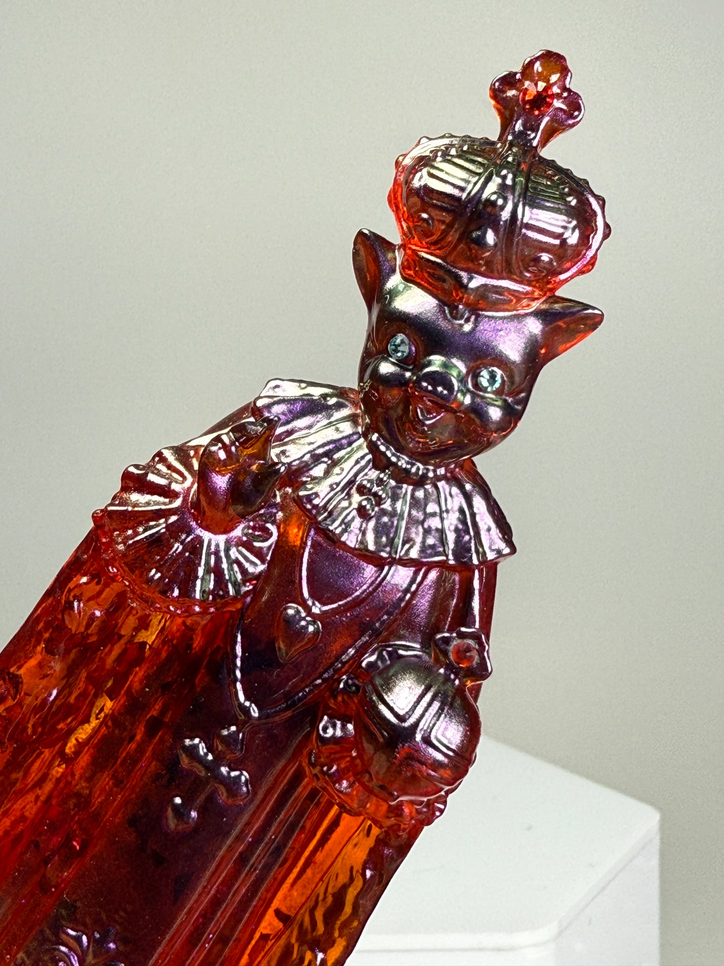 Saint Piggy: Orange Heart