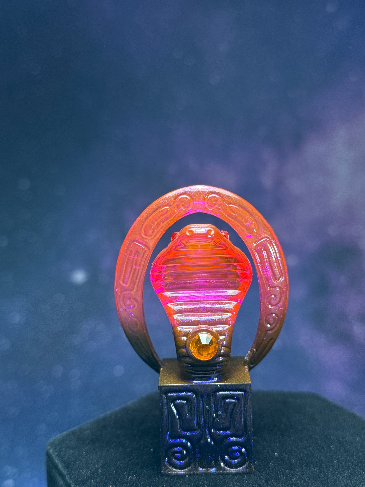 Egyptian Cobra: Fade From Pink