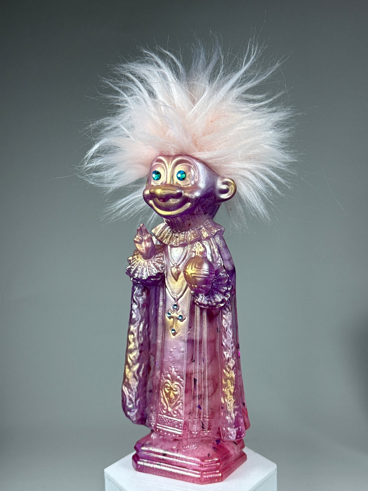 Saint Troll: Cosmic Leadership