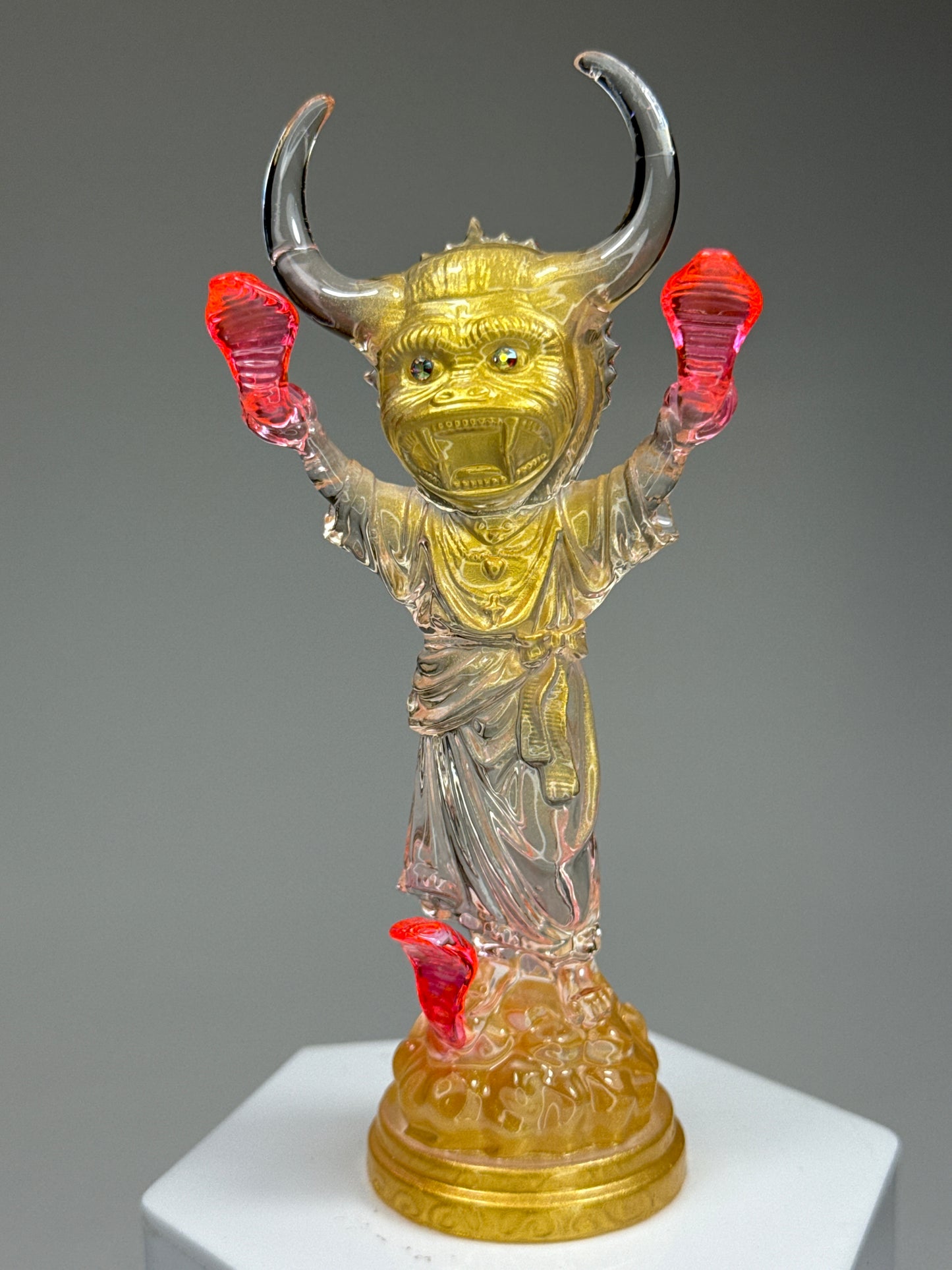 Snake Handler: Gold/Clear/Red