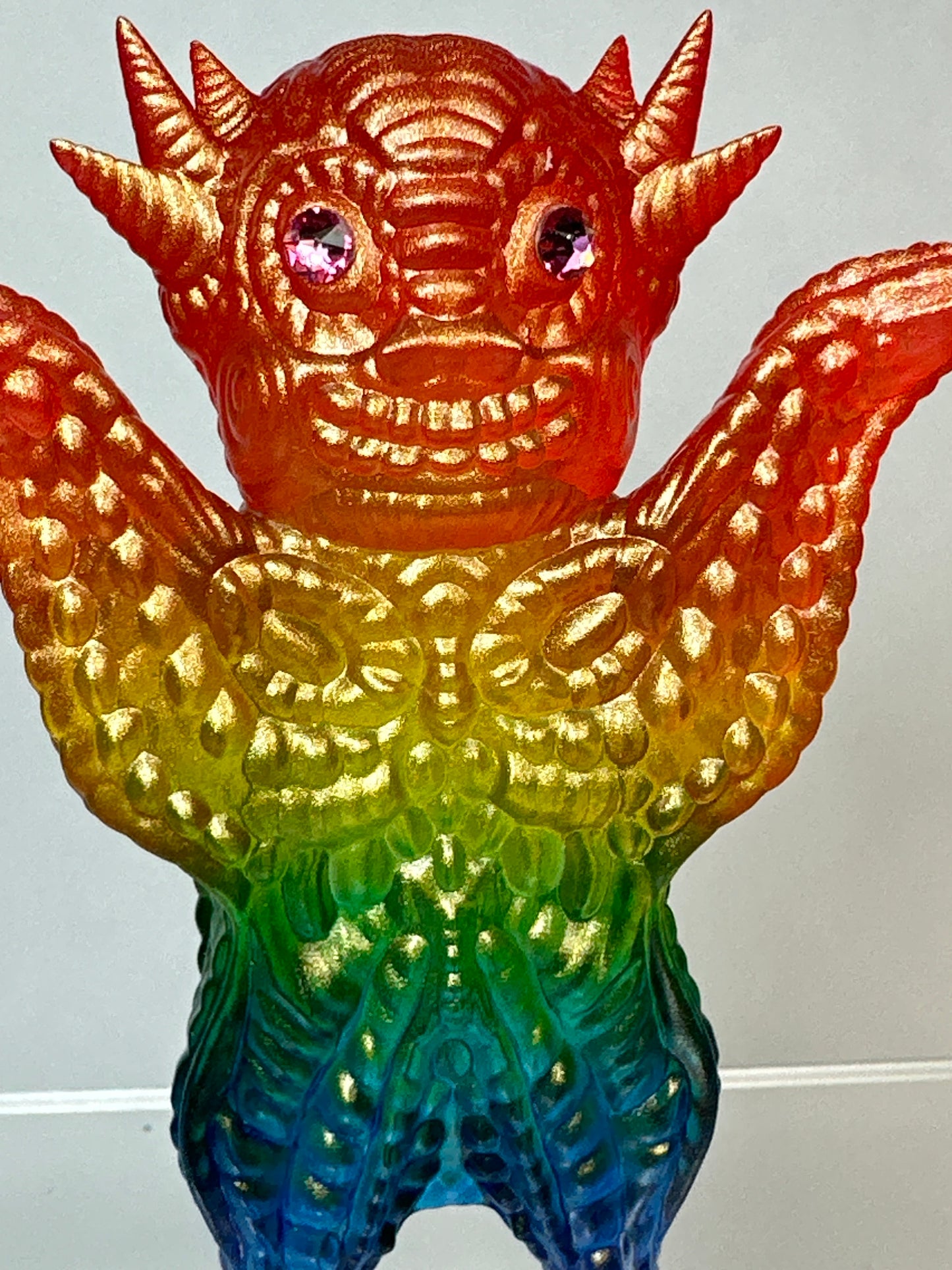 Beautiful Insect: Transparent Rainbow