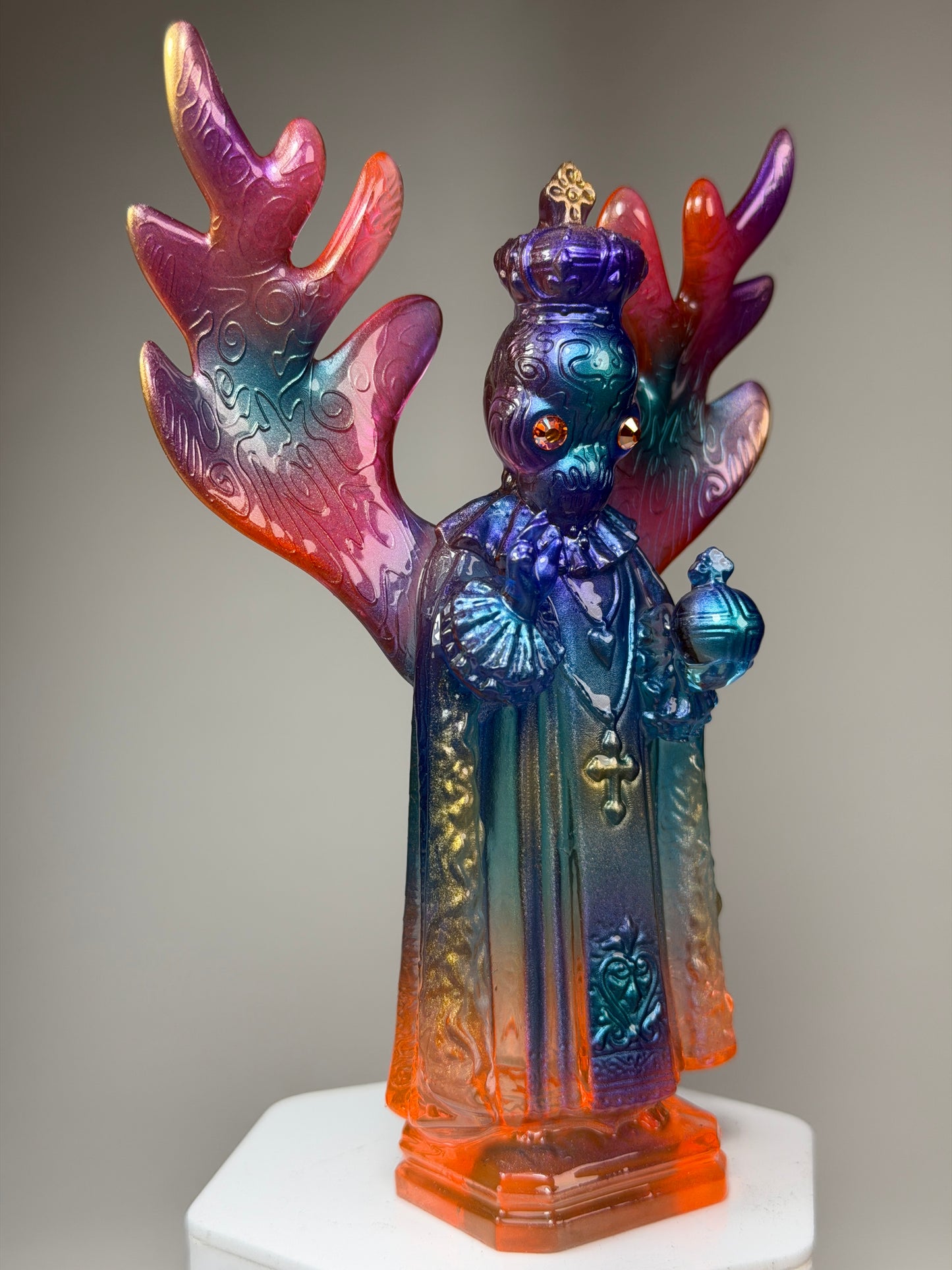 Saint Space Insect: Beautiful Wings