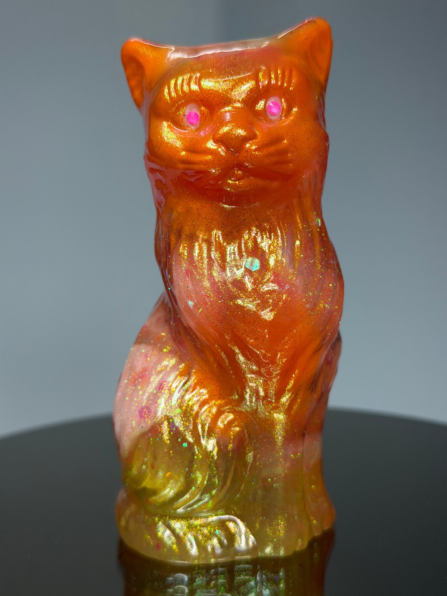 Cat: Glow Eyes Orangeade