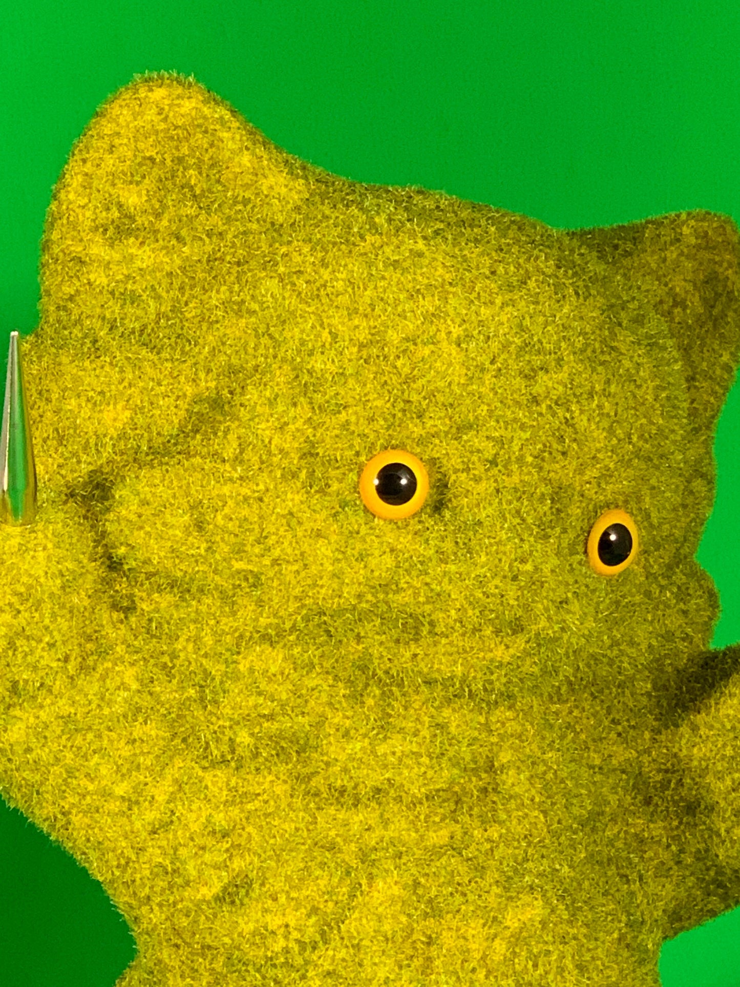 Green Flocked Cat De-Luxe A+