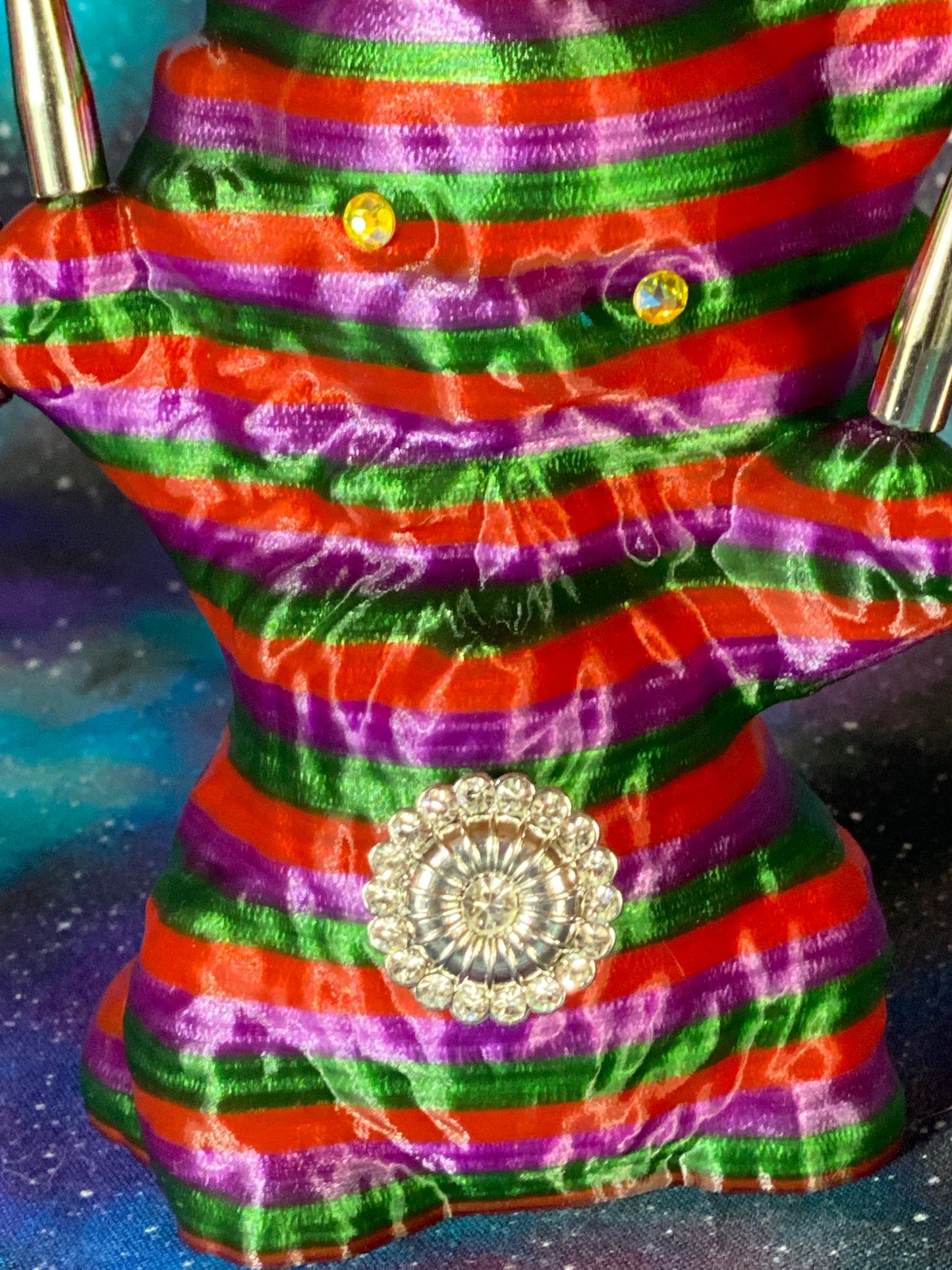 Spike Cat: Translucent Red/Purple/Green