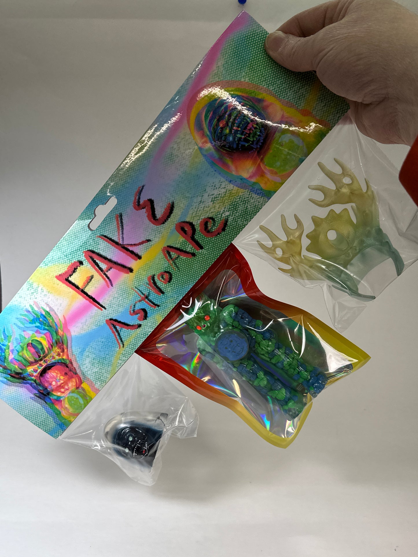 FAKE AstroApe: Green/Blue Neon Stones