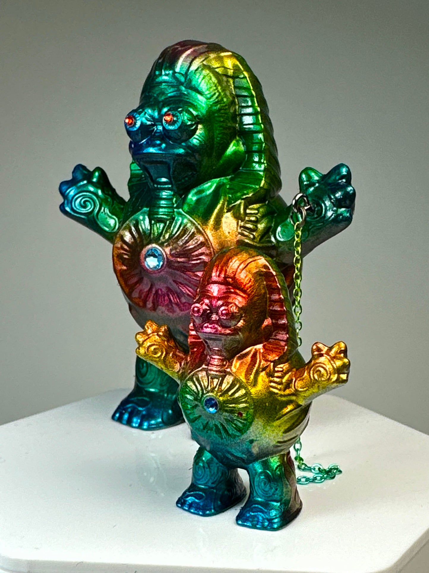 Sphinx Ape Eyeball Troll: Hyper Chrome Walkies