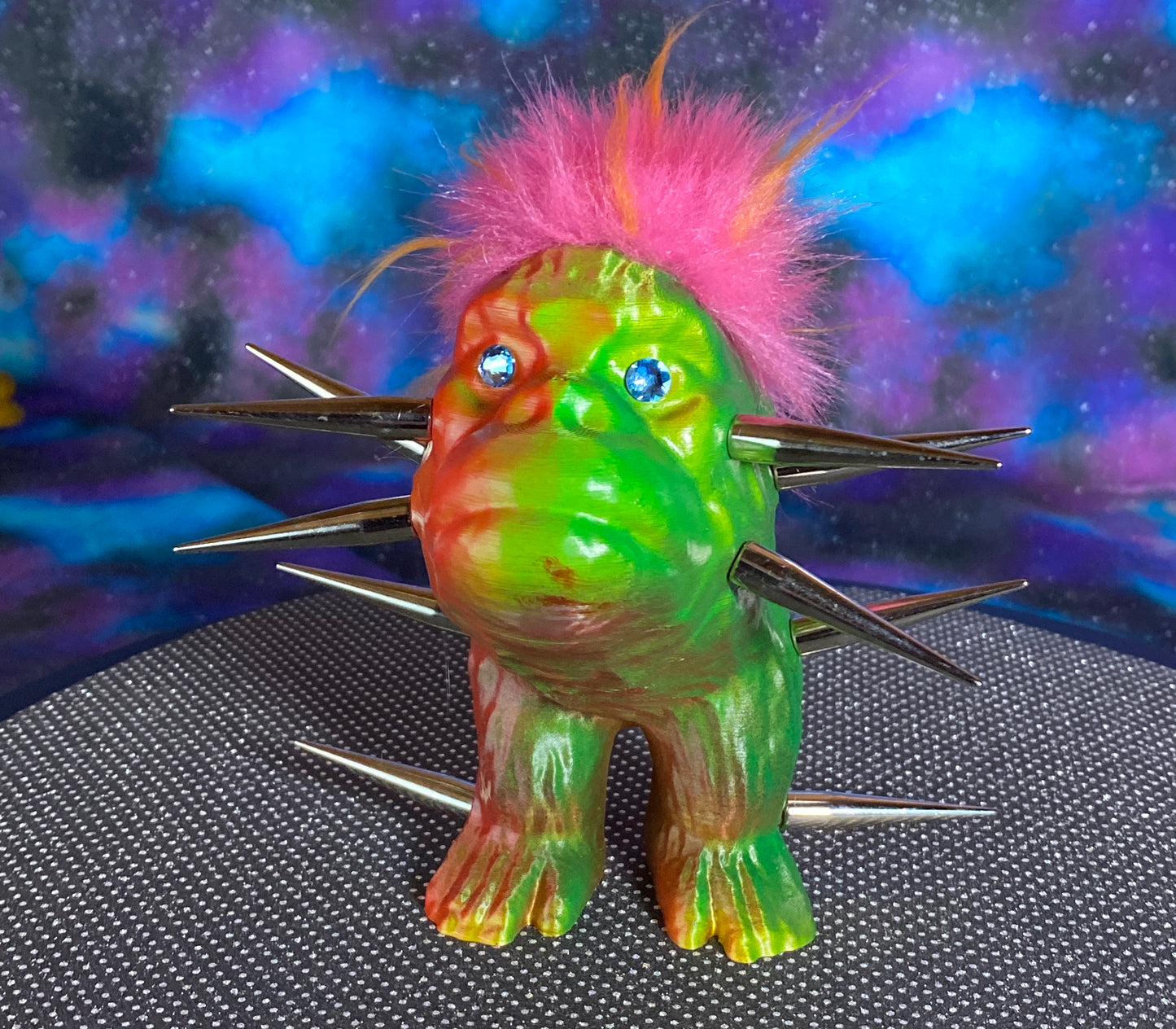 Ape Hopper: Red/Green