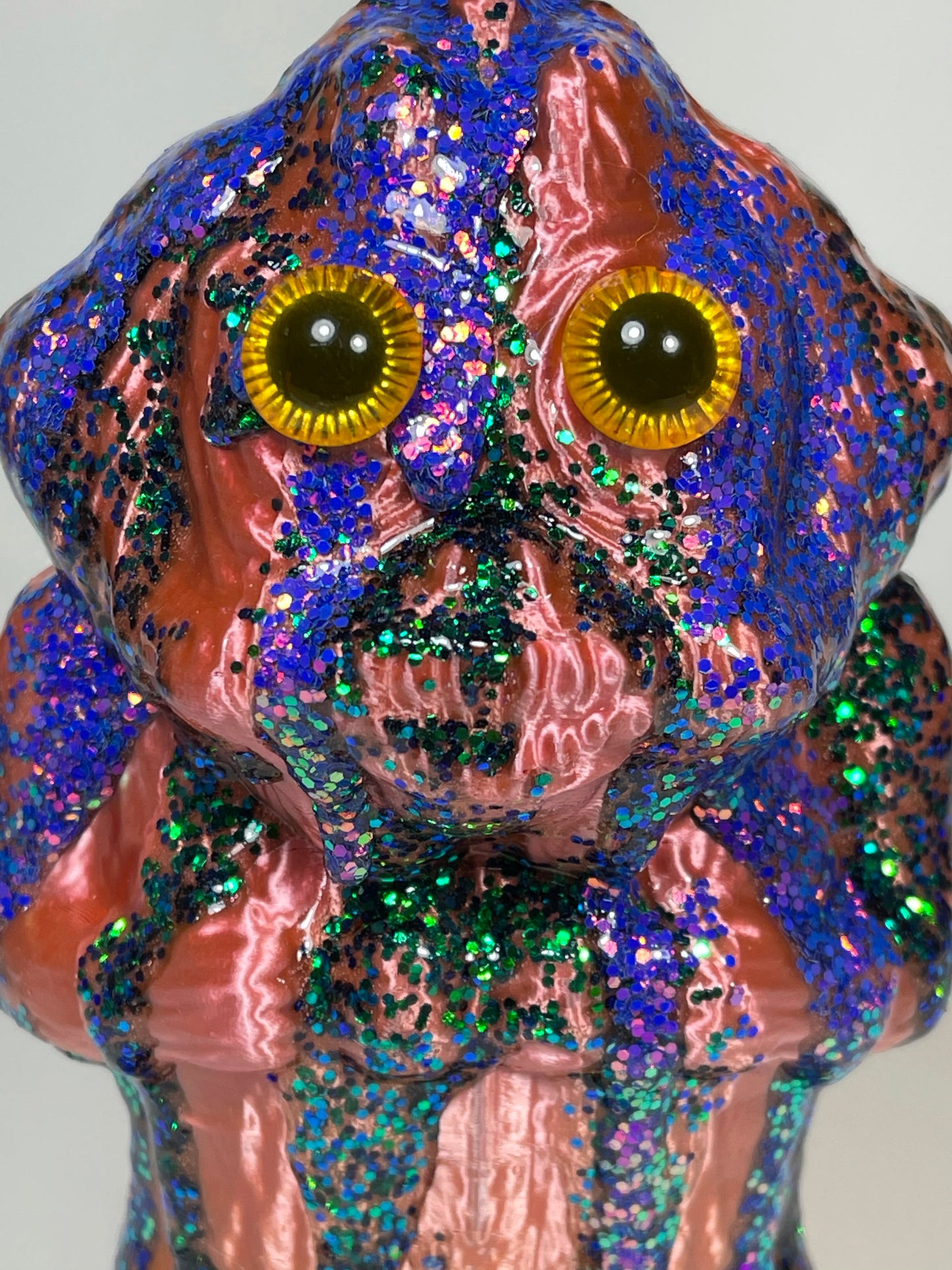 Color Dump: Shaggy Ape, Standing Still