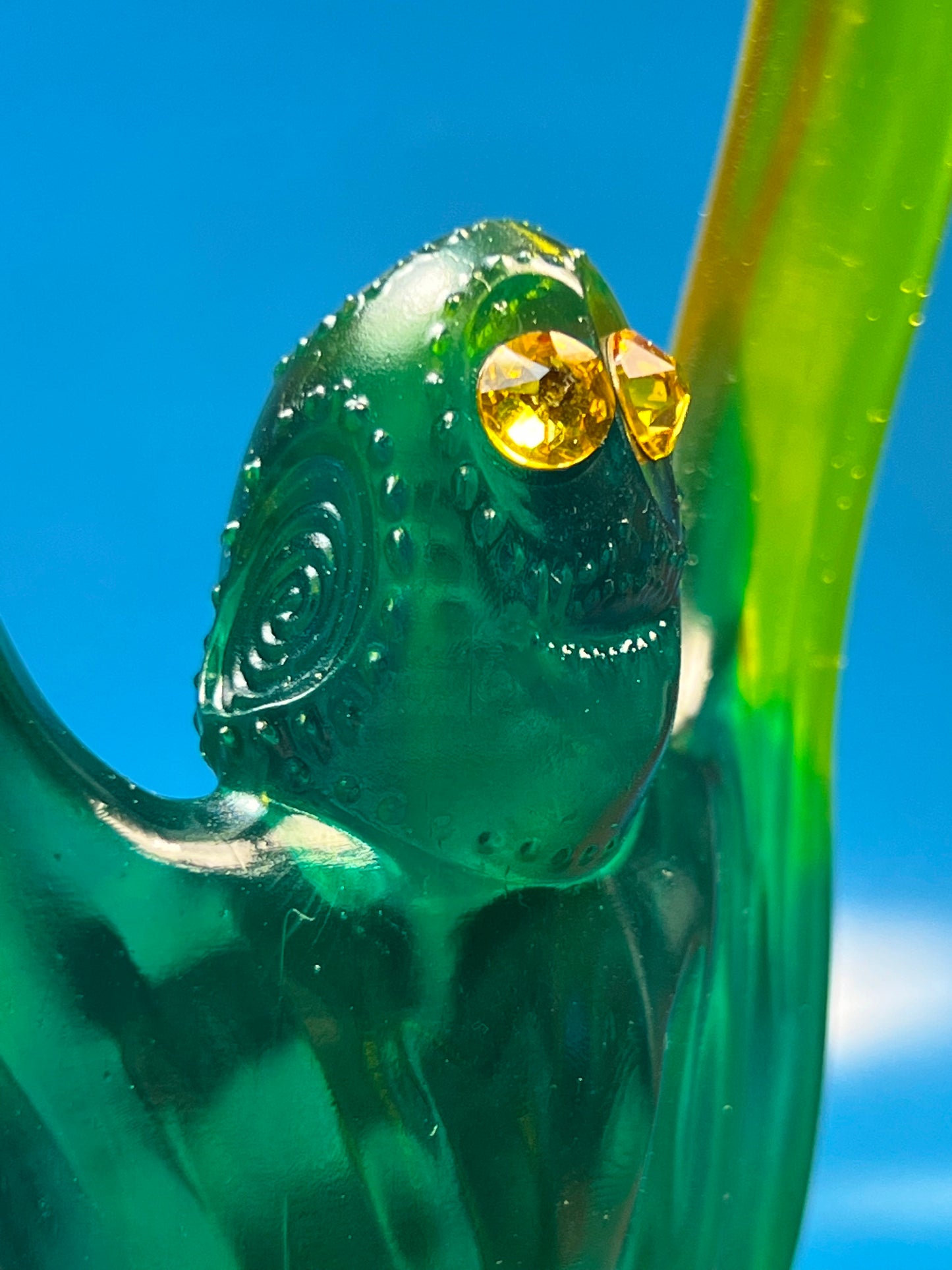 Robot Ghost Redux: Green/Yellow Bolted Life