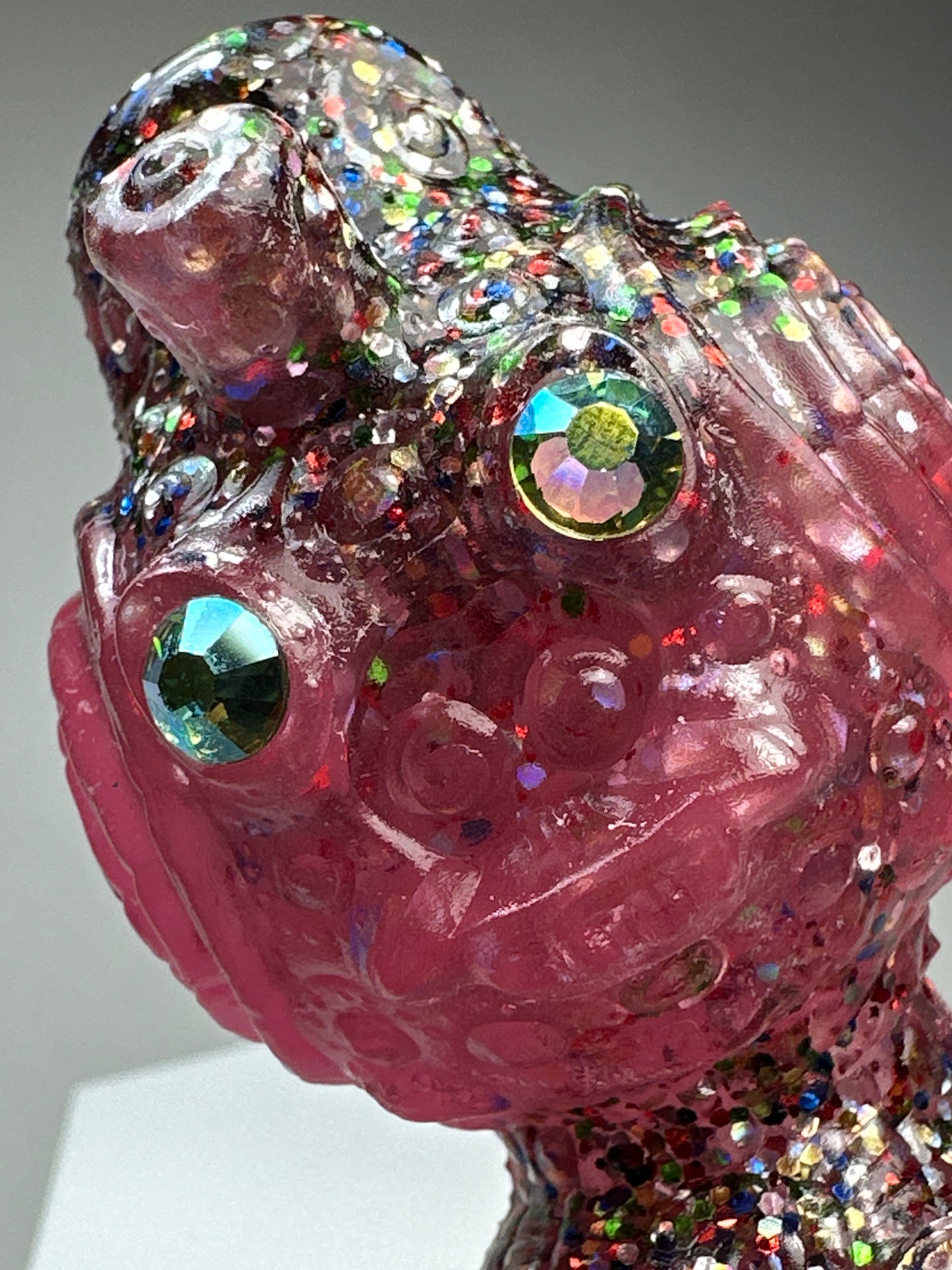 Robot Twisty Pig V2: Pink Glow with Rainbow Glitter