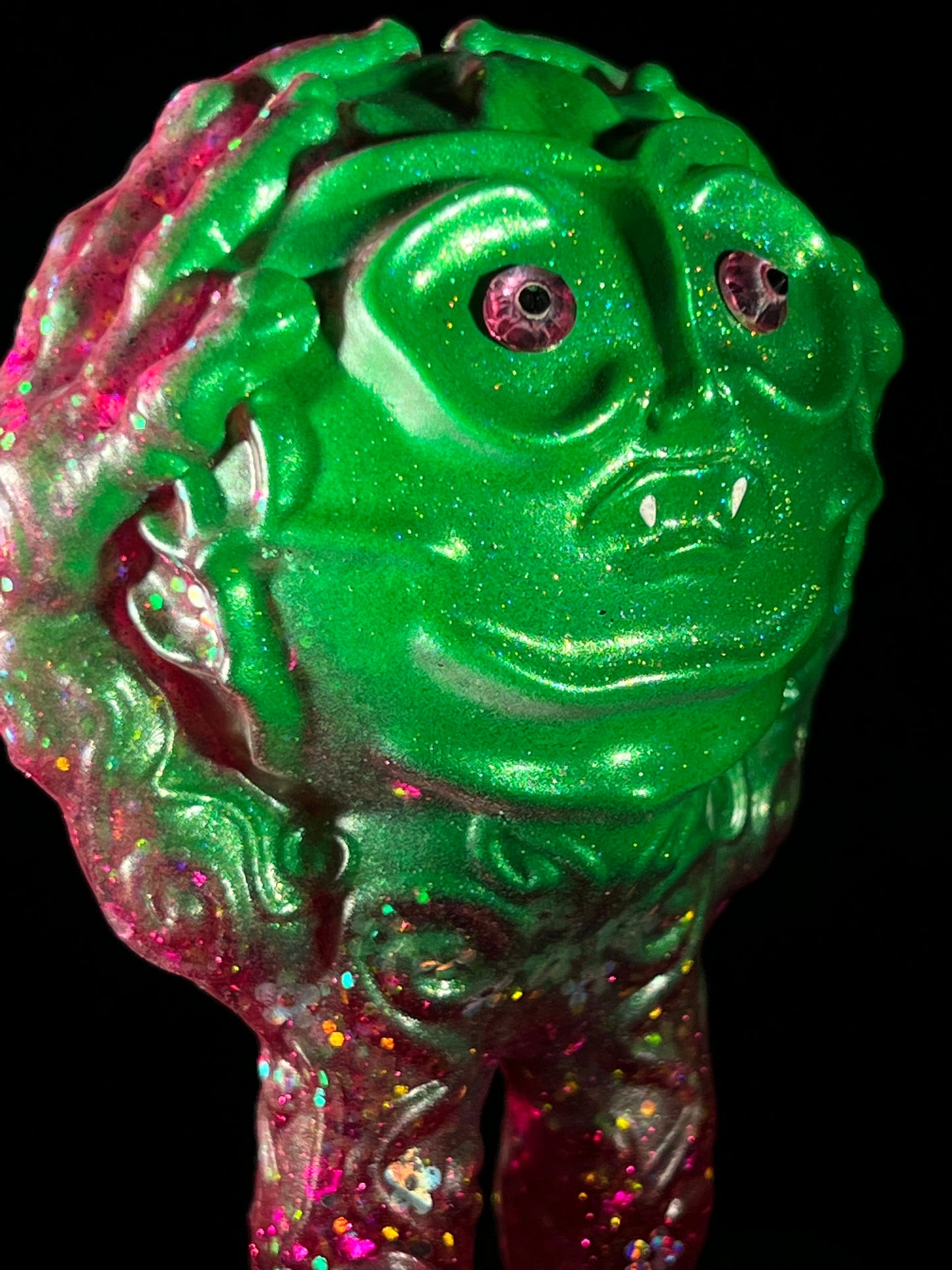 Moon Headache Freak: Pink Glitter Flower Blip