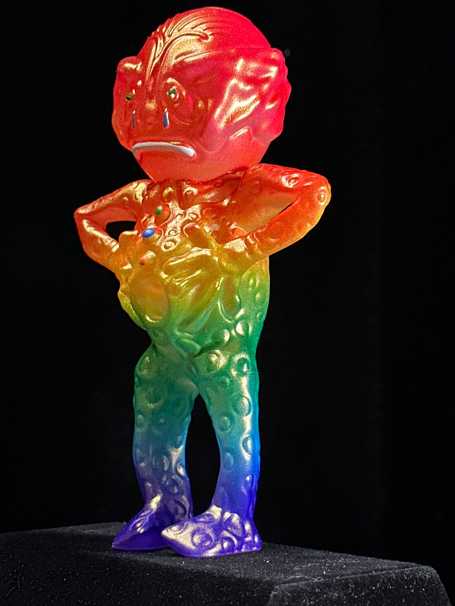 Hole Clown: Rainbow Chrome Gold