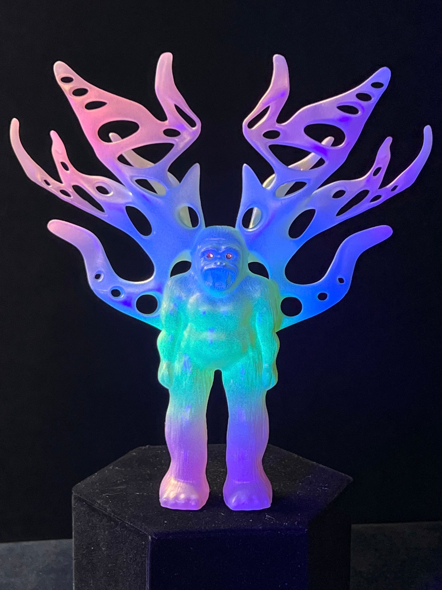 Winged Ape: Pastel Gold Chrome