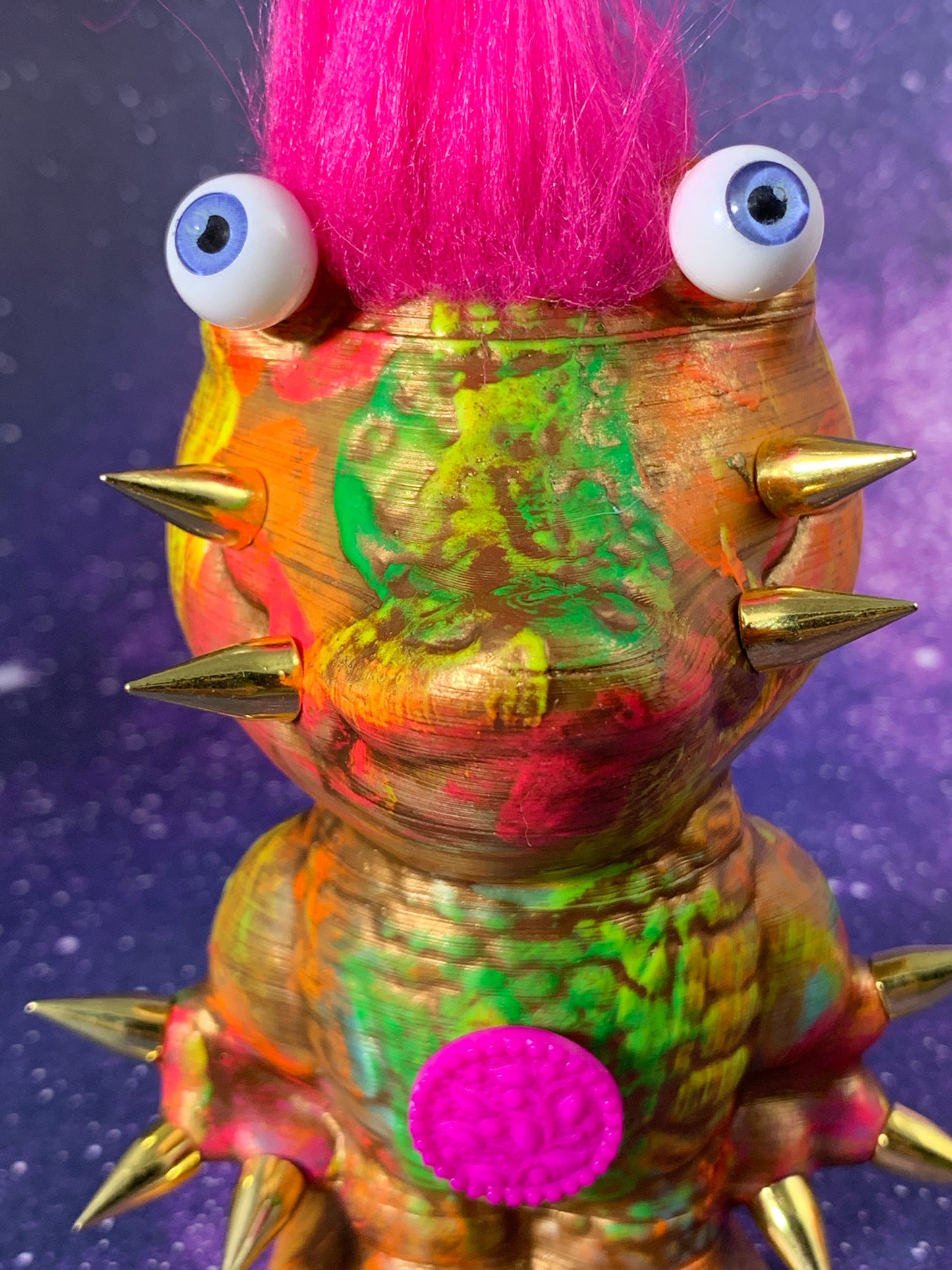 Crocodile Electric Gold