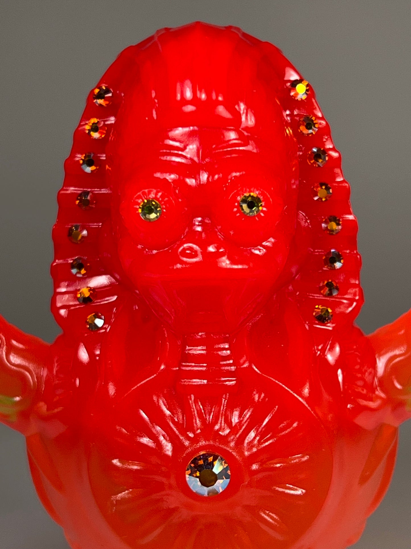 Sphinx Ape Eyeball Troll: Phantom Glow World