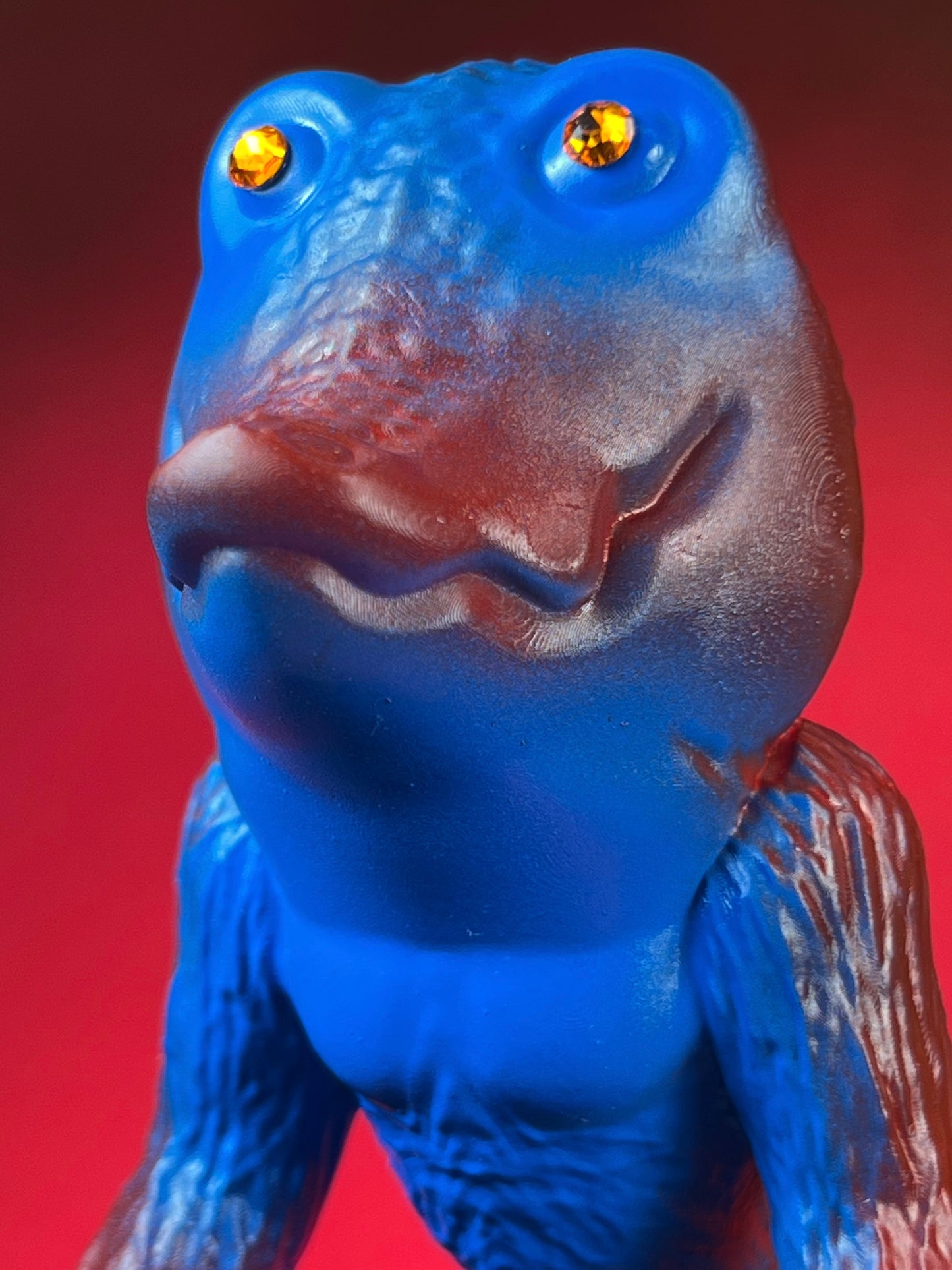 World Famous Crocodile: Red/Blue