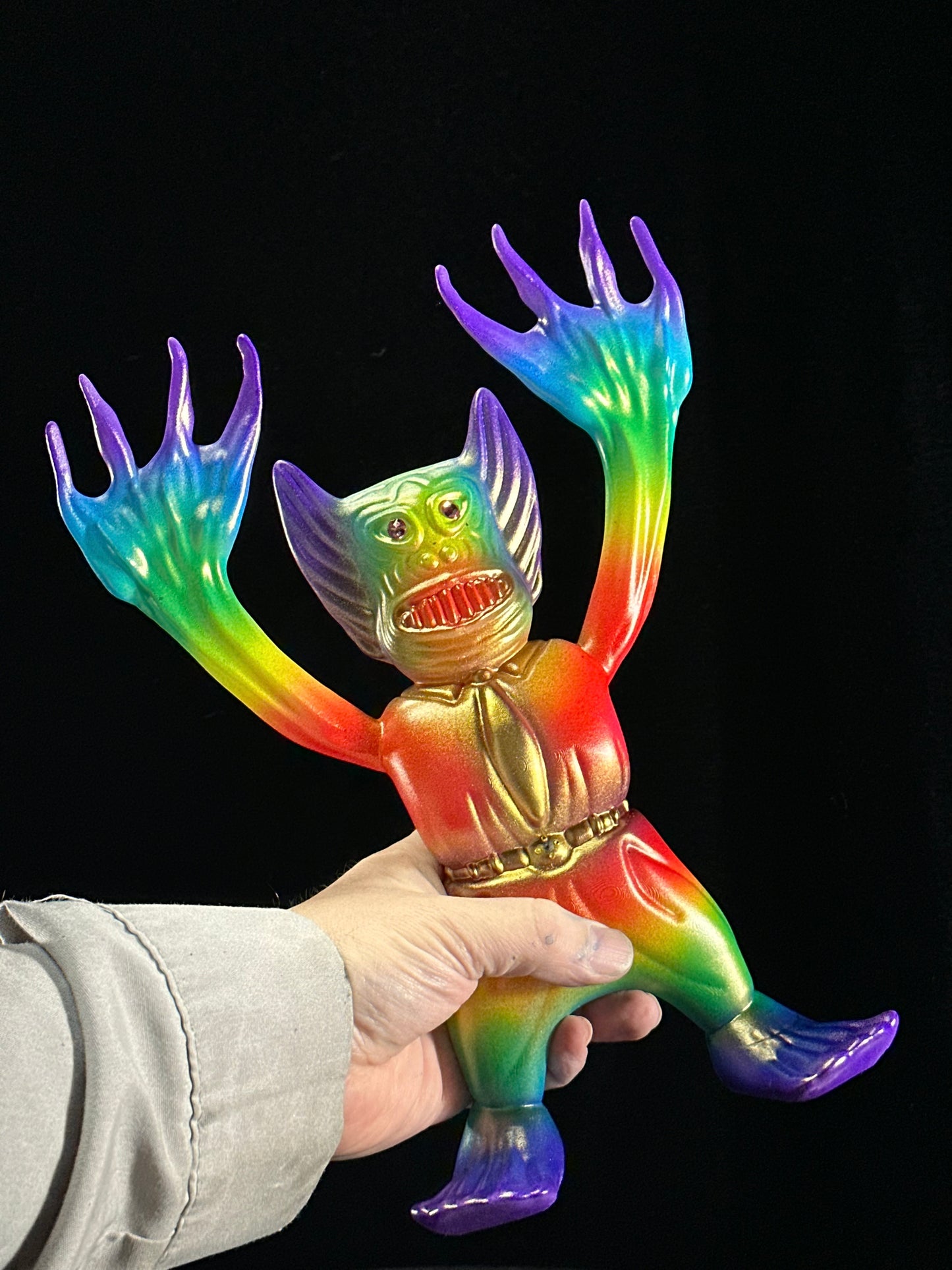 Office Creature: XXL Gold Chrome Rainbow