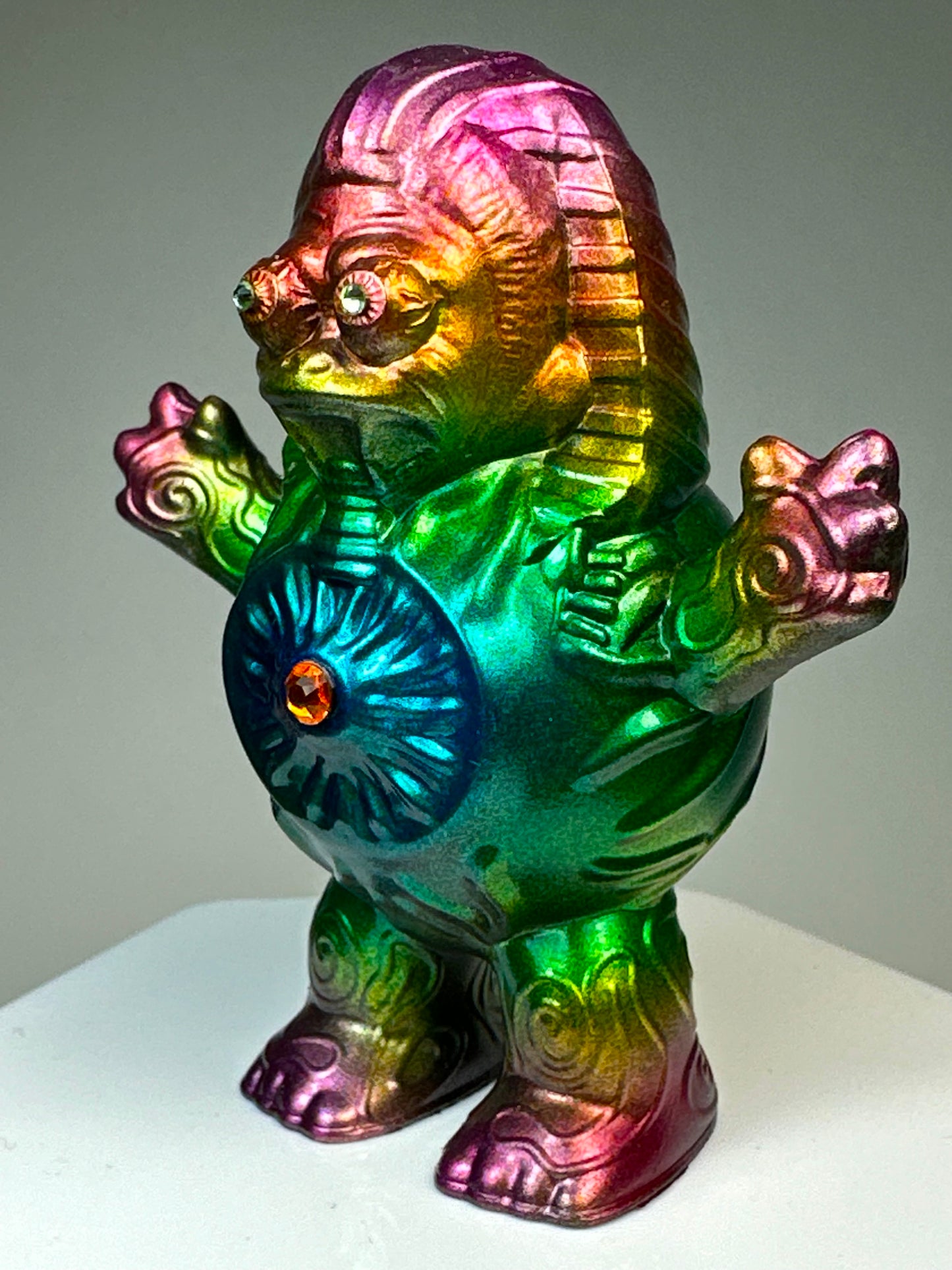 Sphinx Ape Eyeball Troll: Hyper Chrome