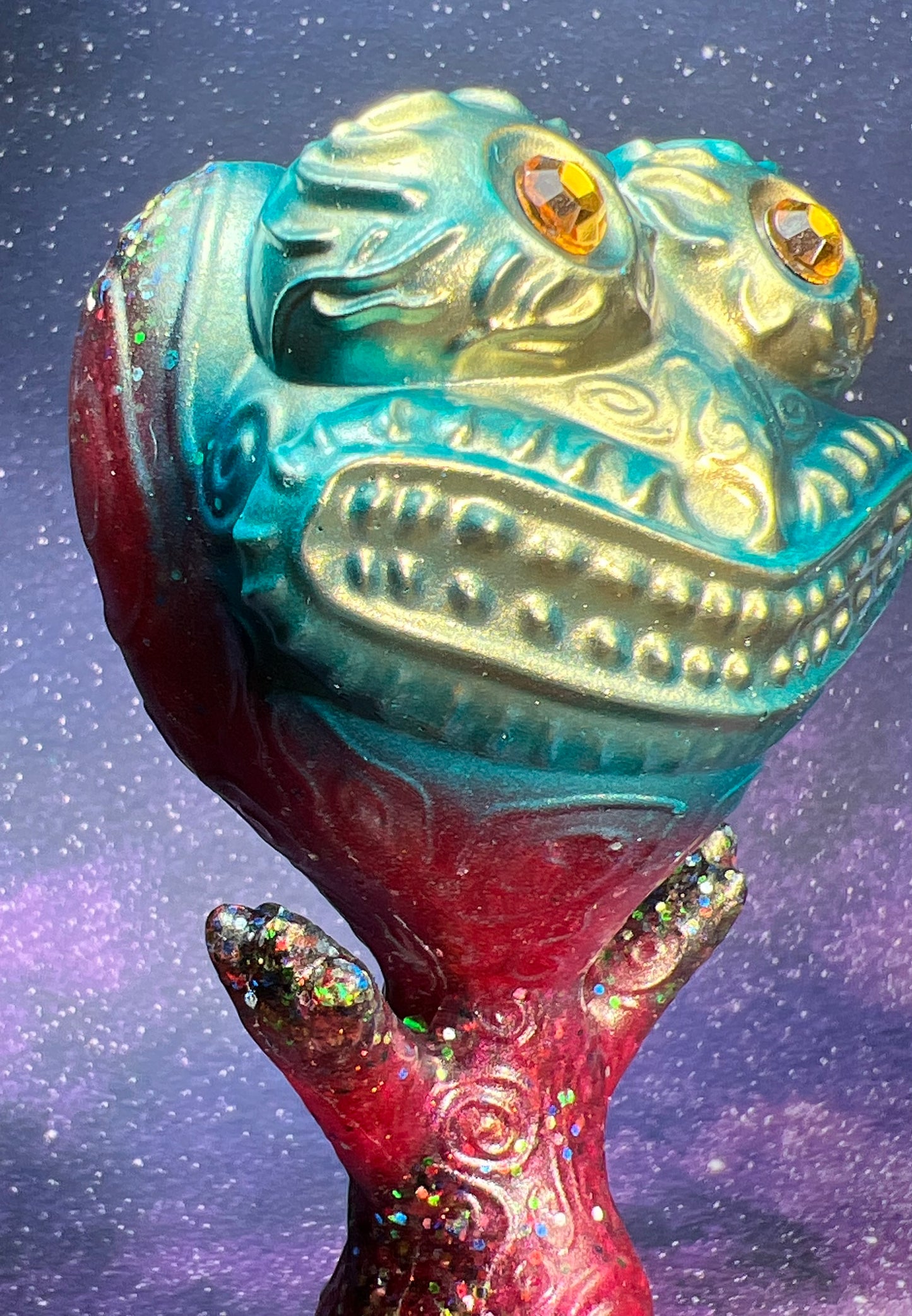 World Famous Big Head Ape Troll: Sugar Factory