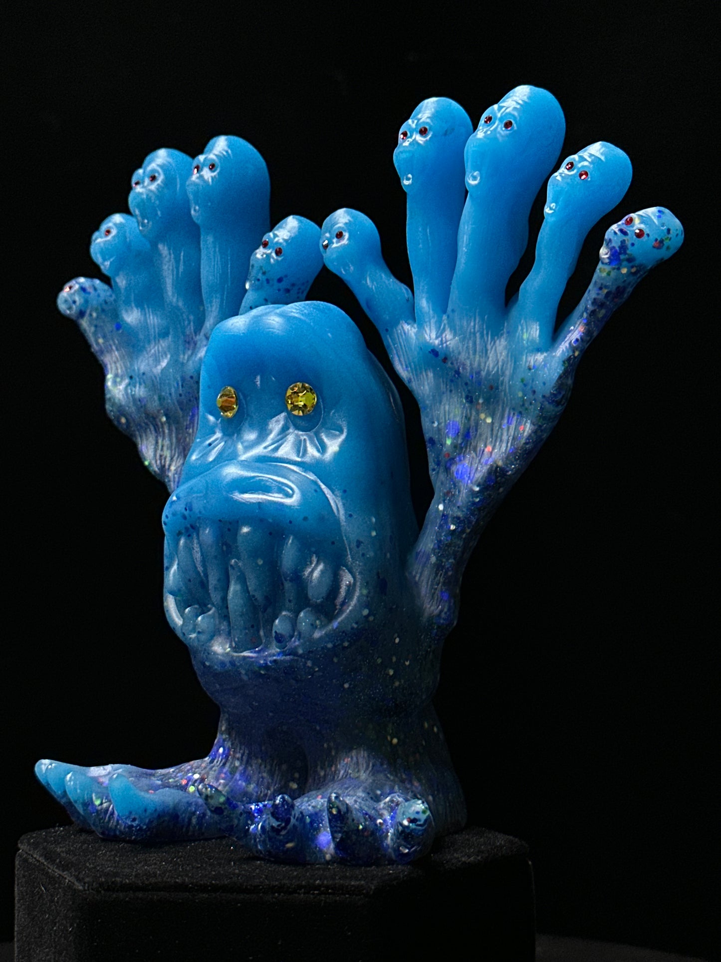 Ape Fingers Beast: Glitter Glow Blue