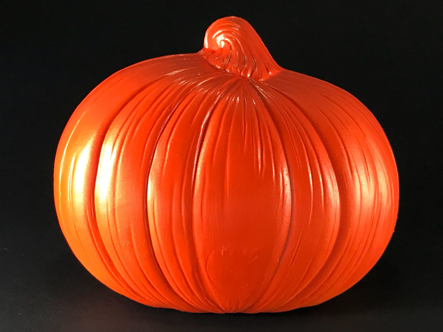 Traditional Jack O Lantern: Orange
