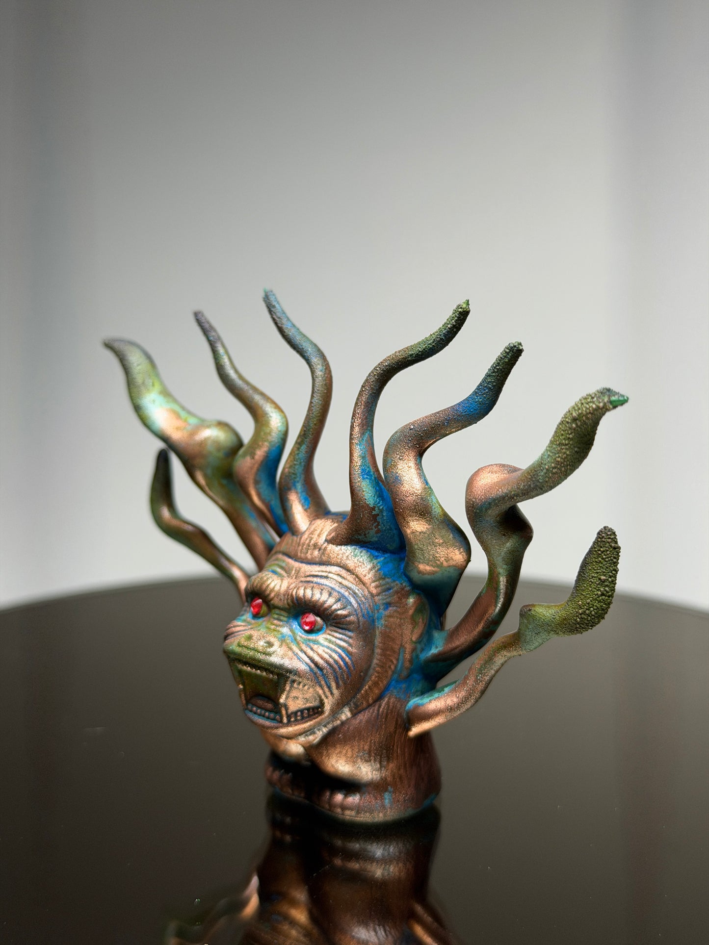 Tteum Ap’e Wnne: Copper Plated Ploy