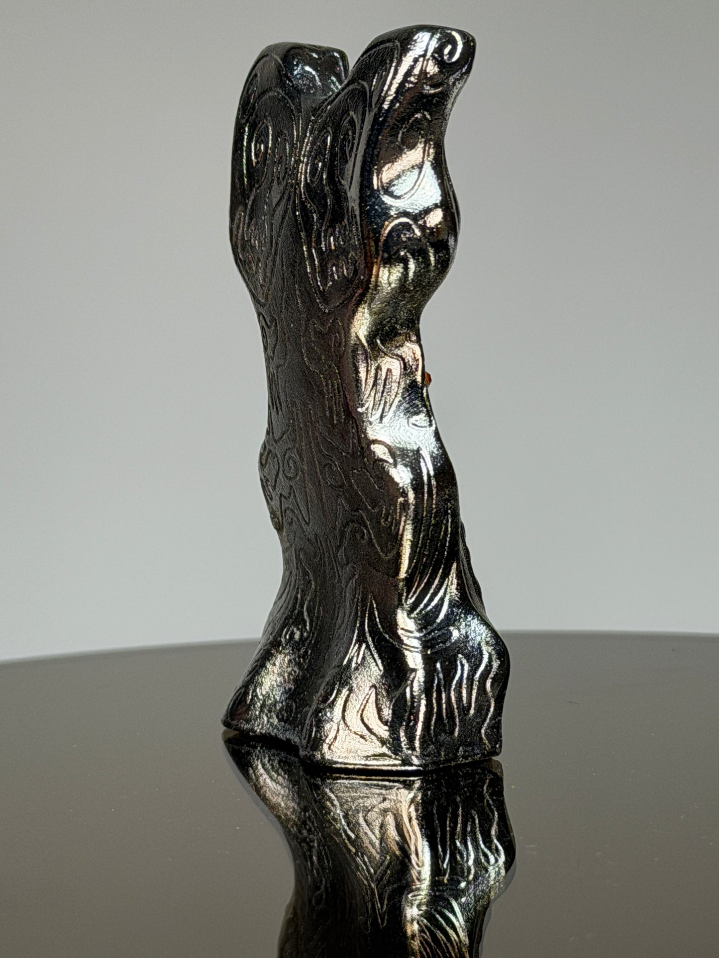 Bveeu Qe’bb: Chrome Plated Mystic