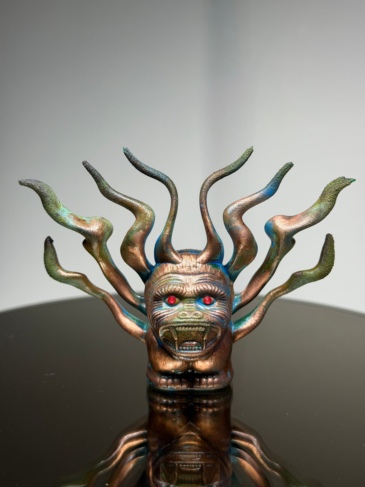 Tteum Ap’e Wnne: Copper Plated Ploy