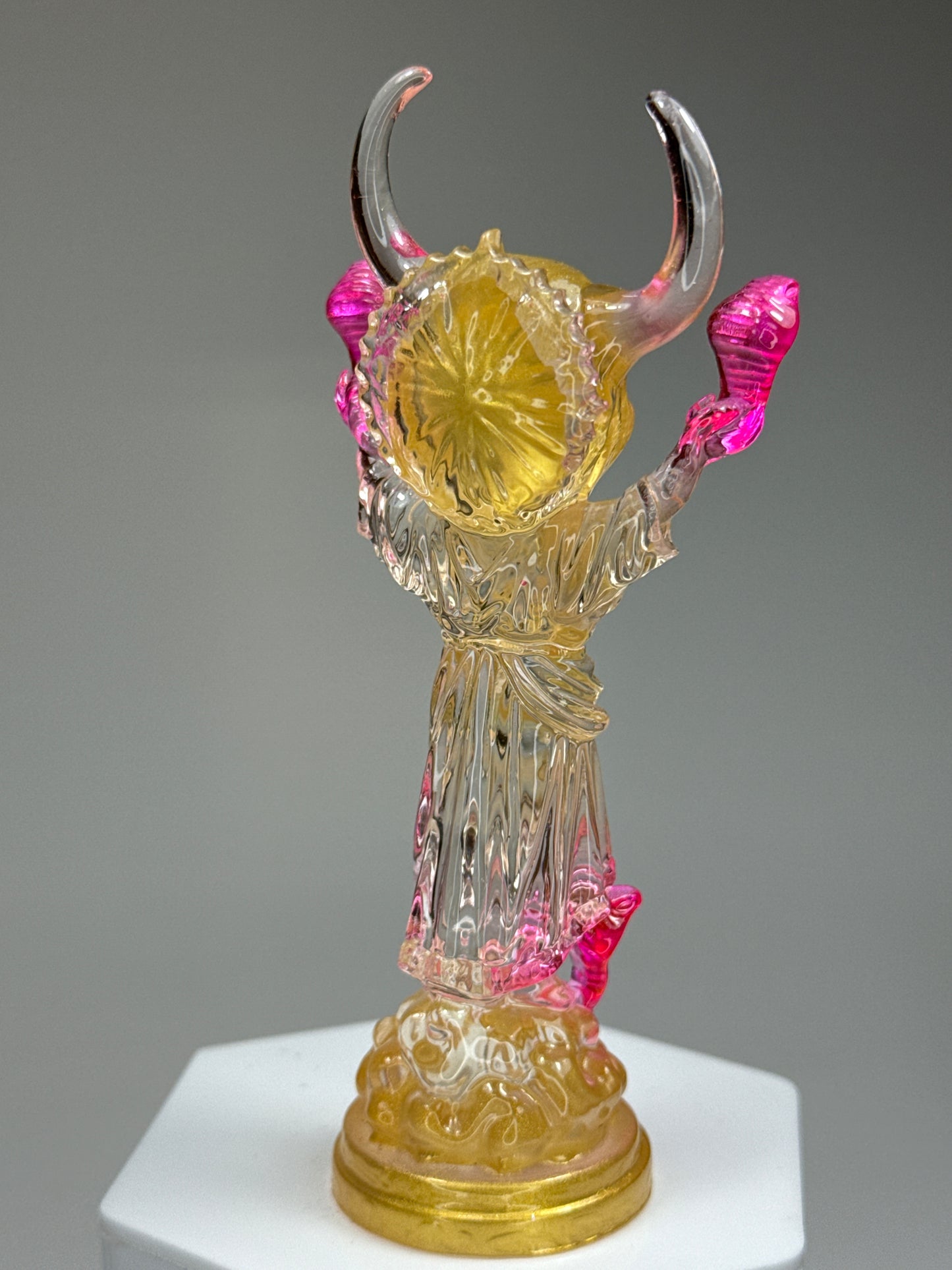 Snake Handler: Gold/Clear/Pink