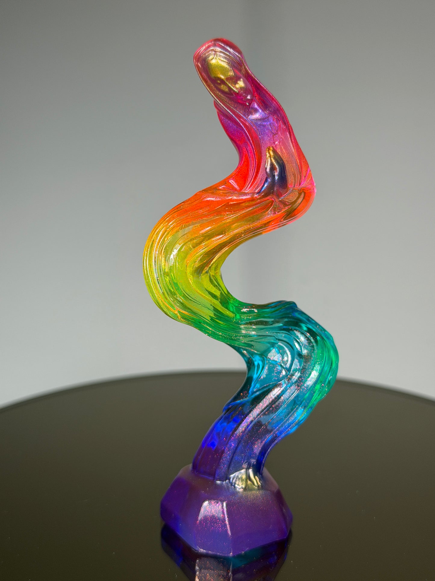 Twisteder Sister: Afternoon Rainbow Twist
