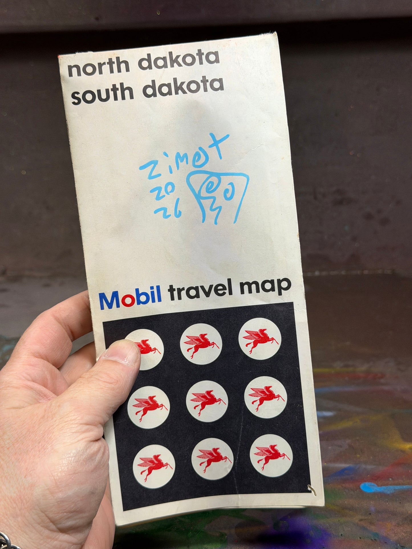 Mobil North and South Dakota Map 1966