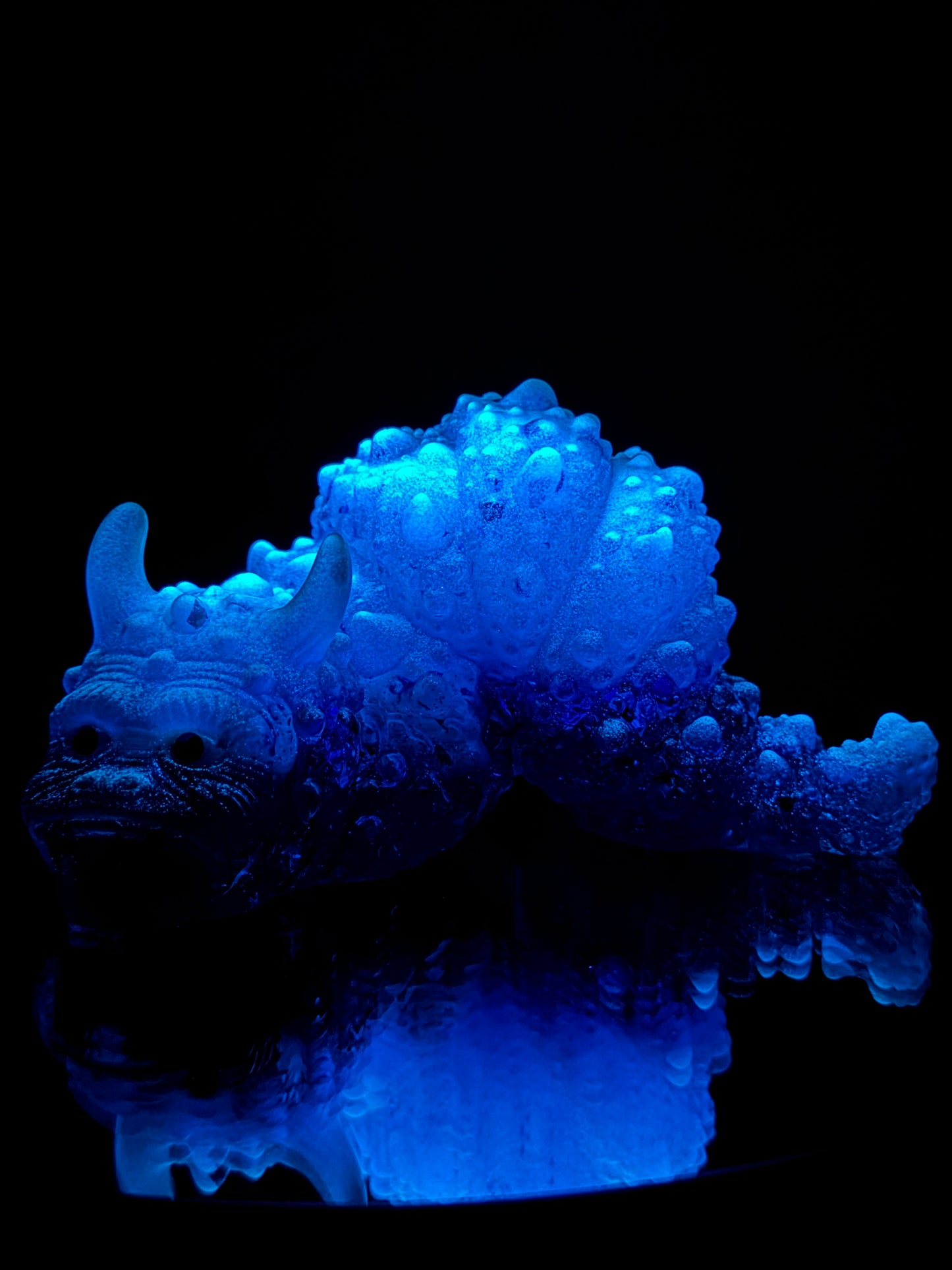 Devil Grub Ape: Glow Suck