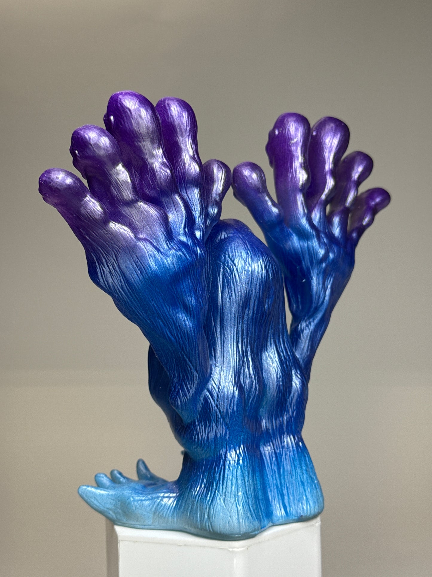 Ape Fingers Beast: Accent Westward