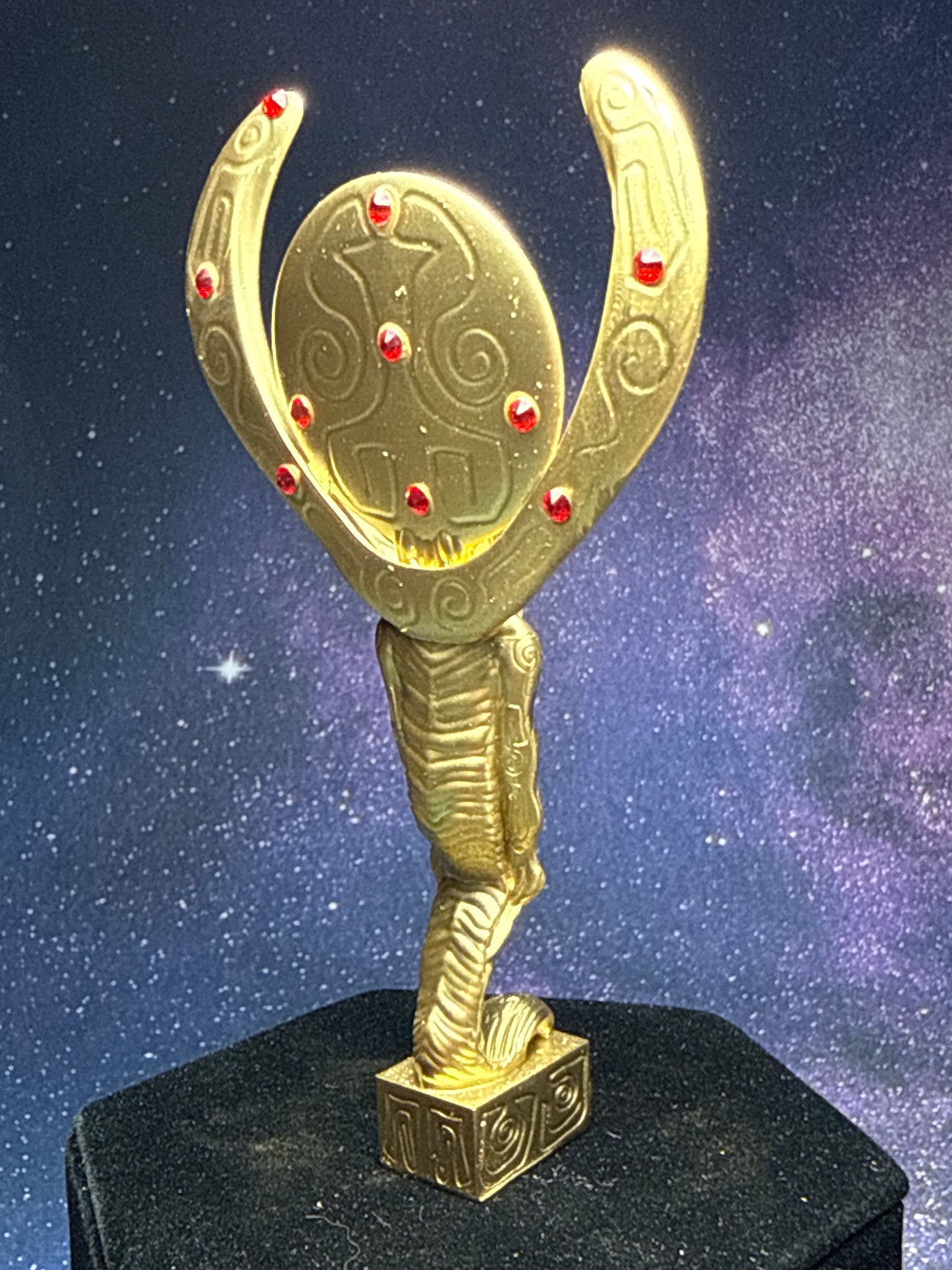 Ibis Serpent Mummy: Chrome Gold Red