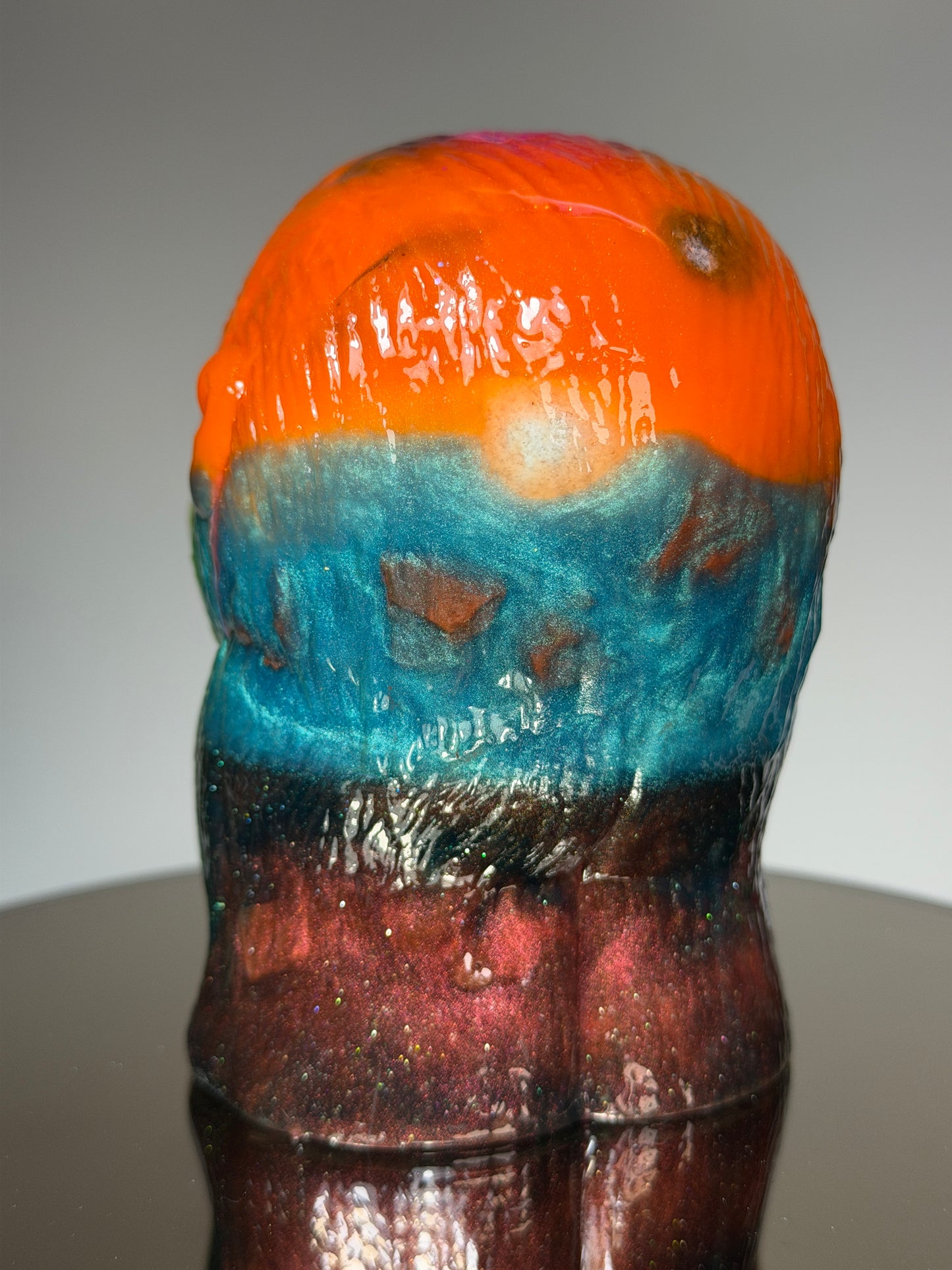 Stumpy Ape: Color Blizzard Glow