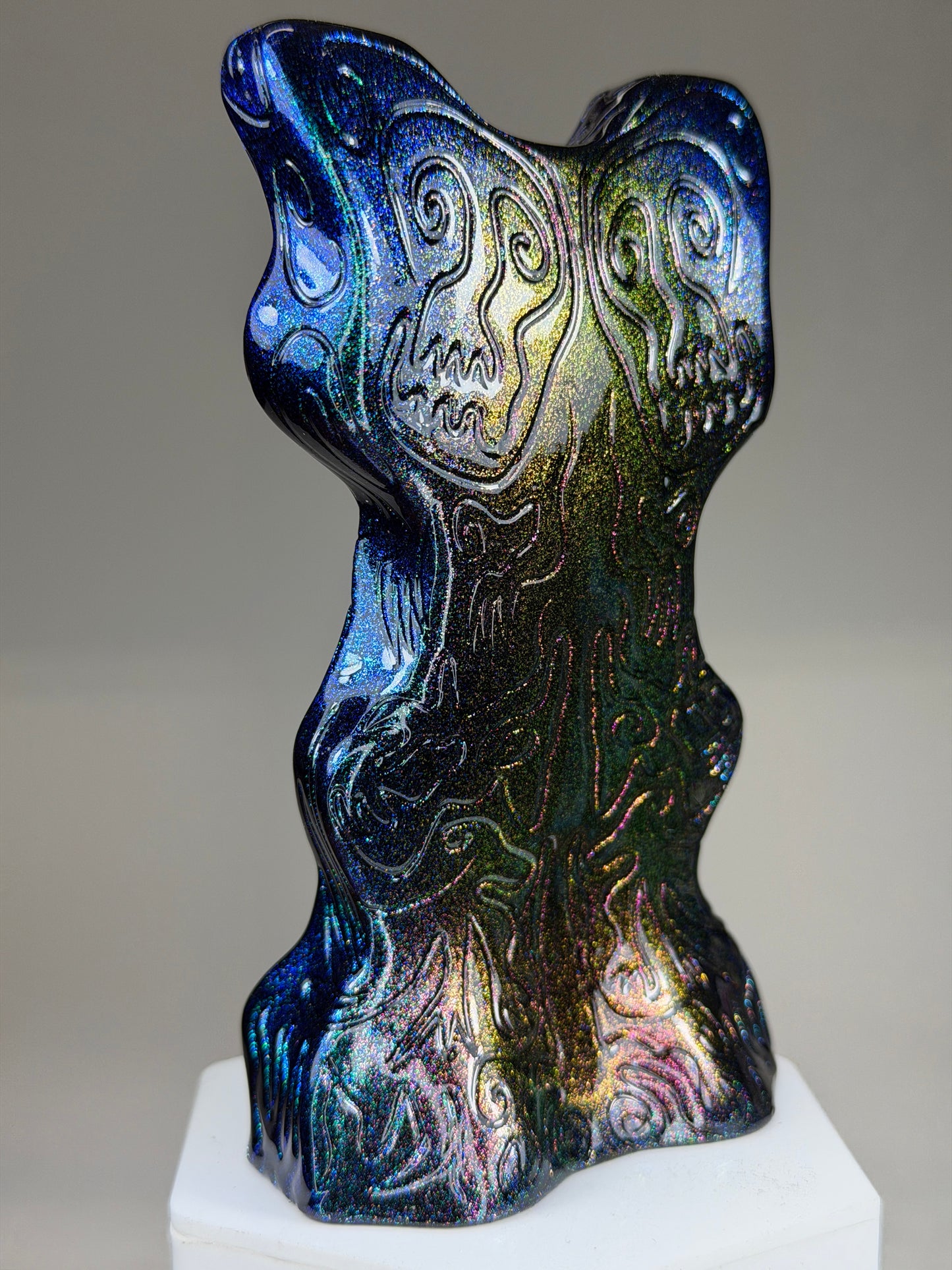 Bveeu Qe’bb: Colorshift All Day