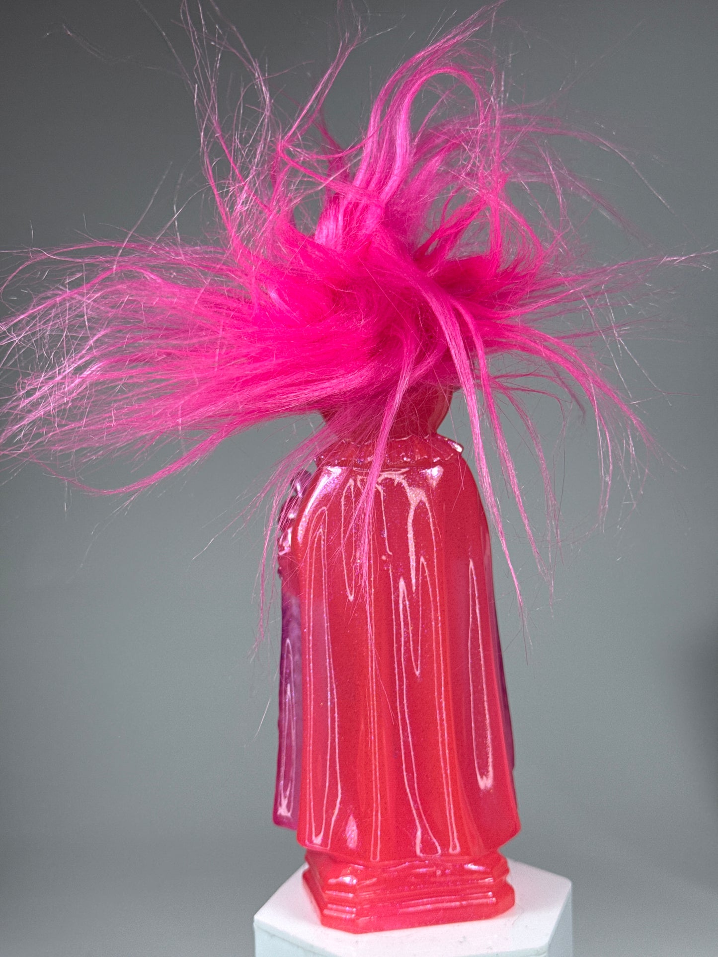 Saint Troll: Pink Glow