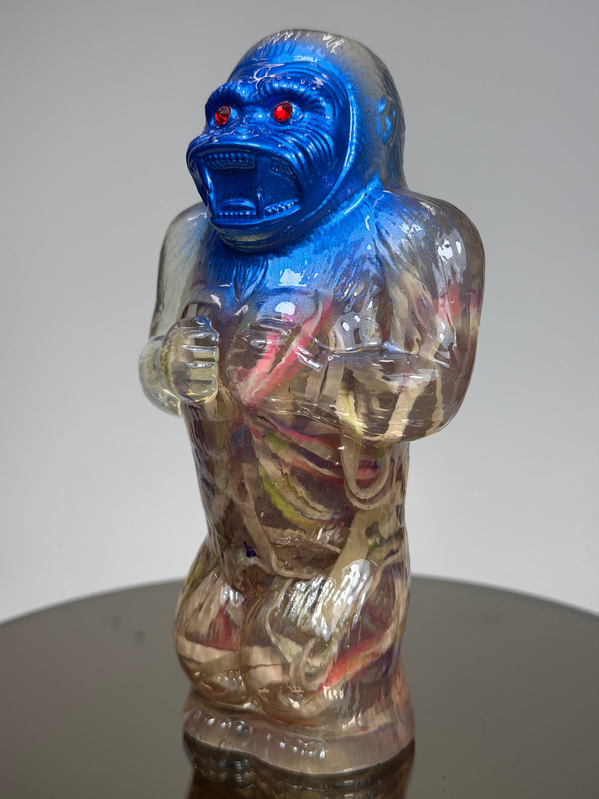 Ape: Used Rubber Band Pile