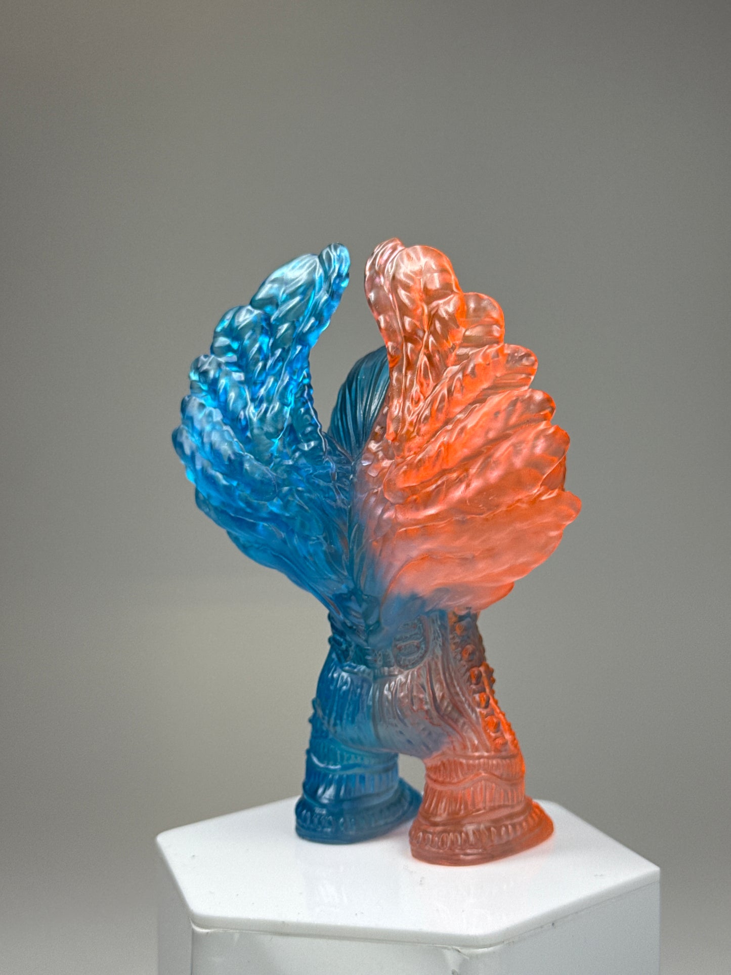 Winged Sphinx Ape: Split Screen Smooth