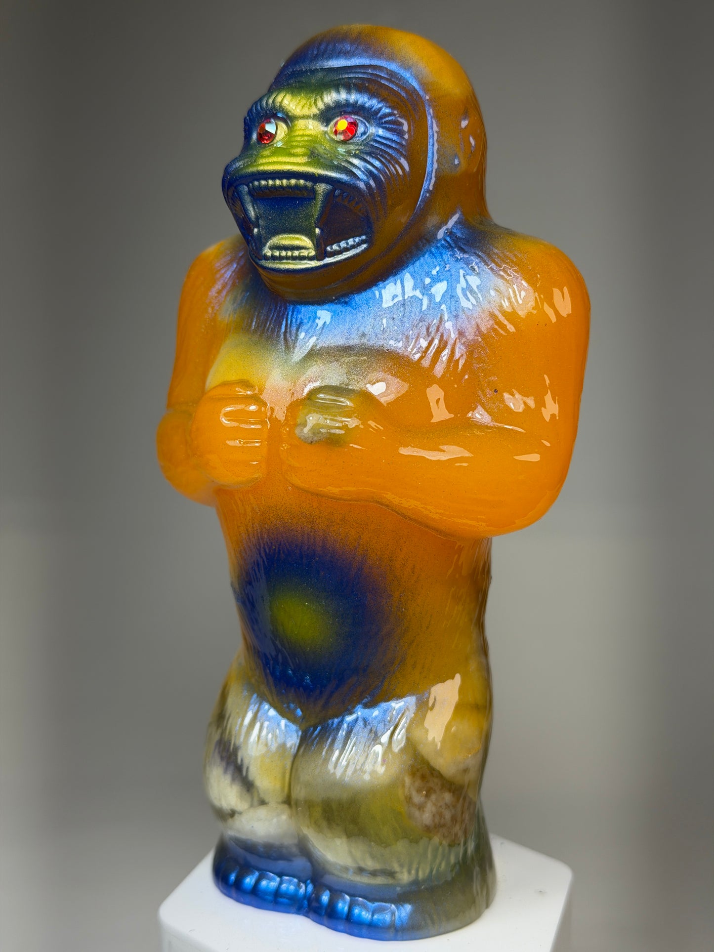 Ape: Glow Party